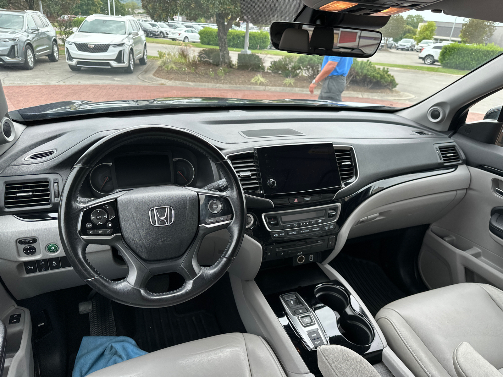 2019 Honda Pilot Touring 8-Passenger 2WD 7