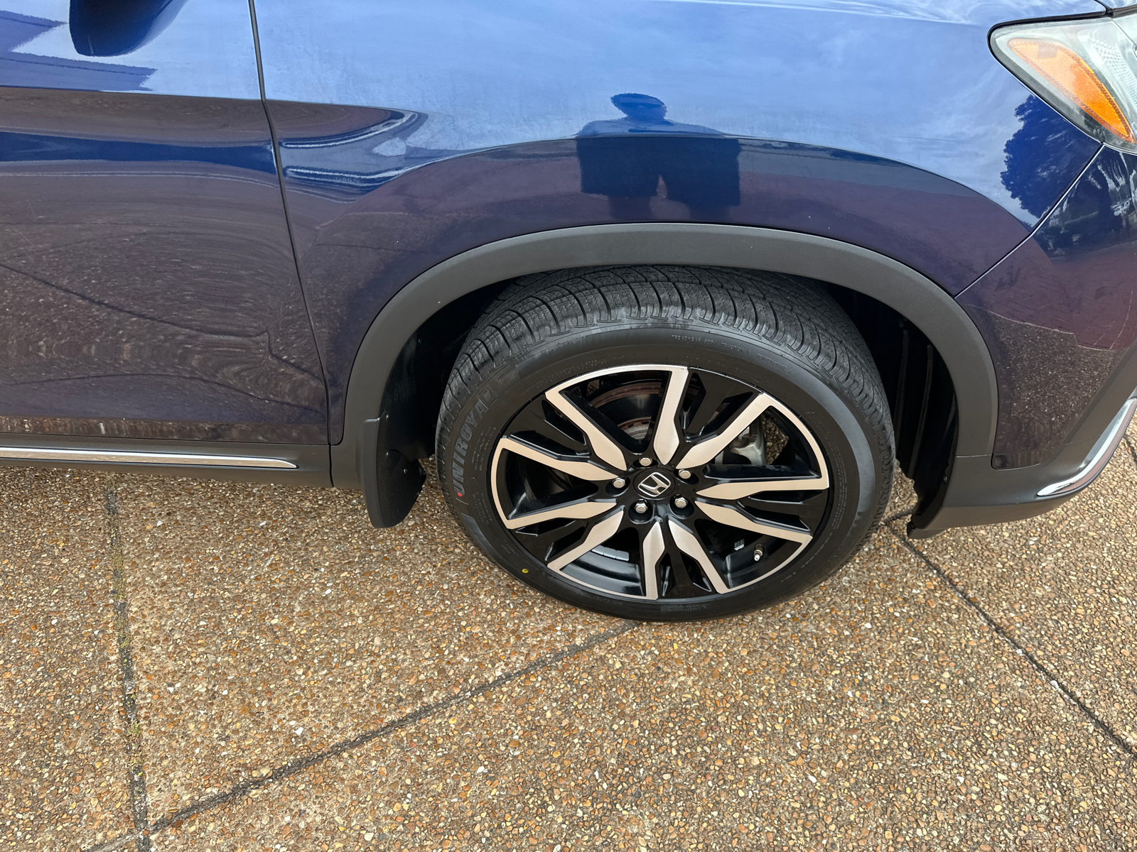 2019 Honda Pilot Touring 8-Passenger 2WD 32