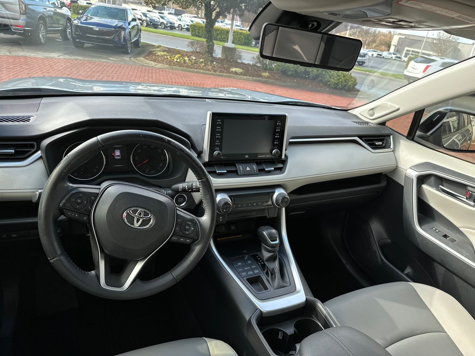 2019 Toyota RAV4 XLE Premium AWD 7