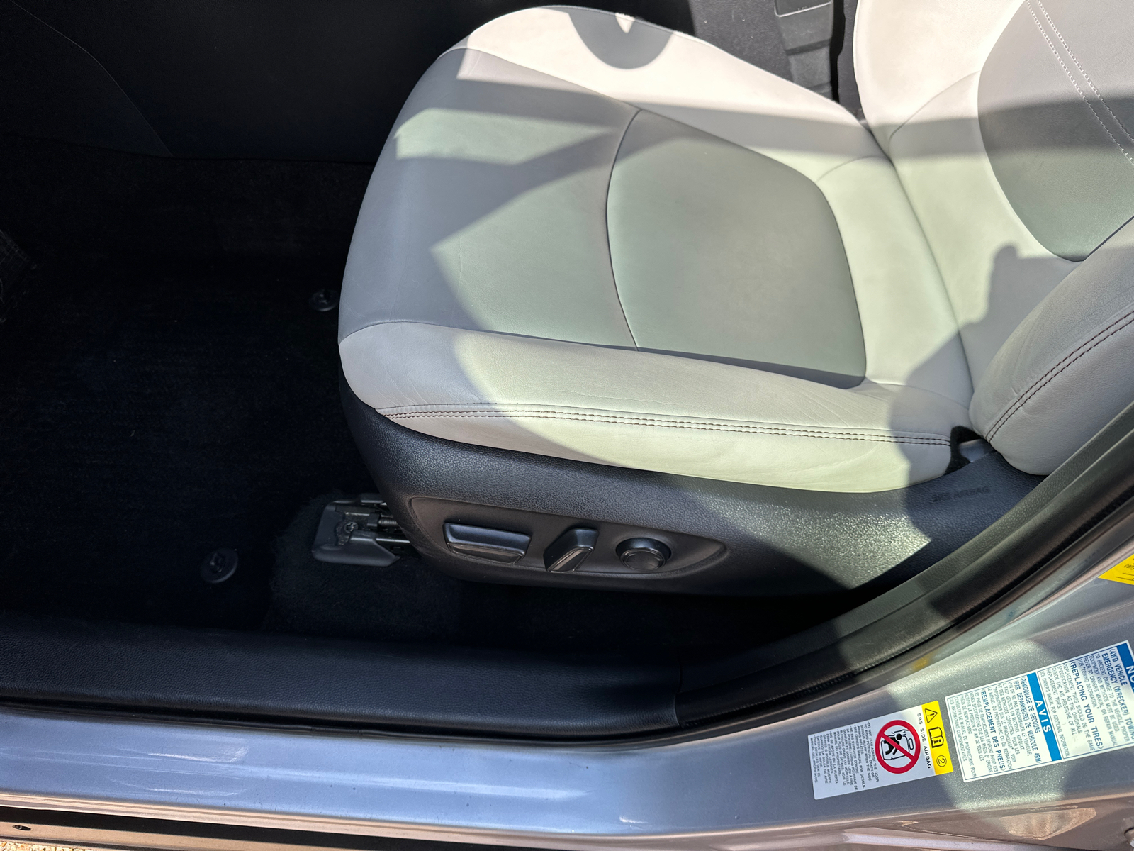 2019 Toyota RAV4 XLE Premium AWD 21