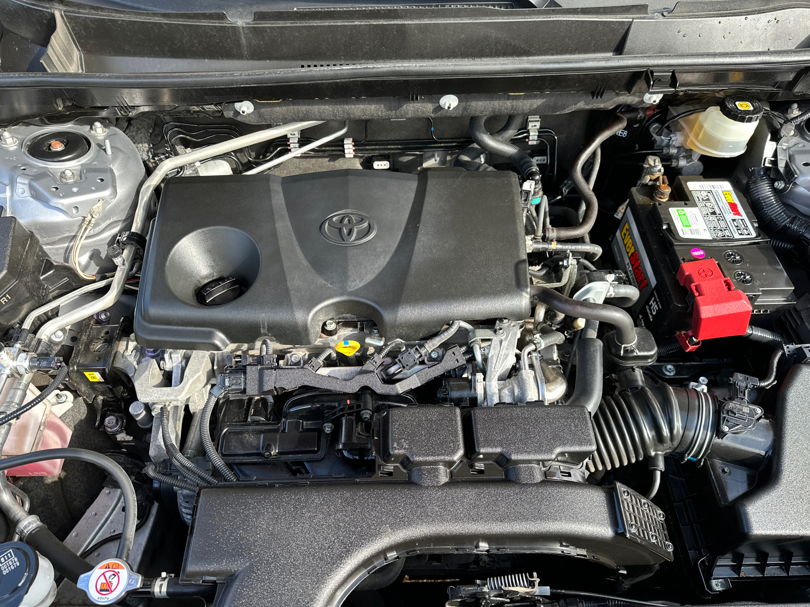 2019 Toyota RAV4 XLE Premium AWD 26