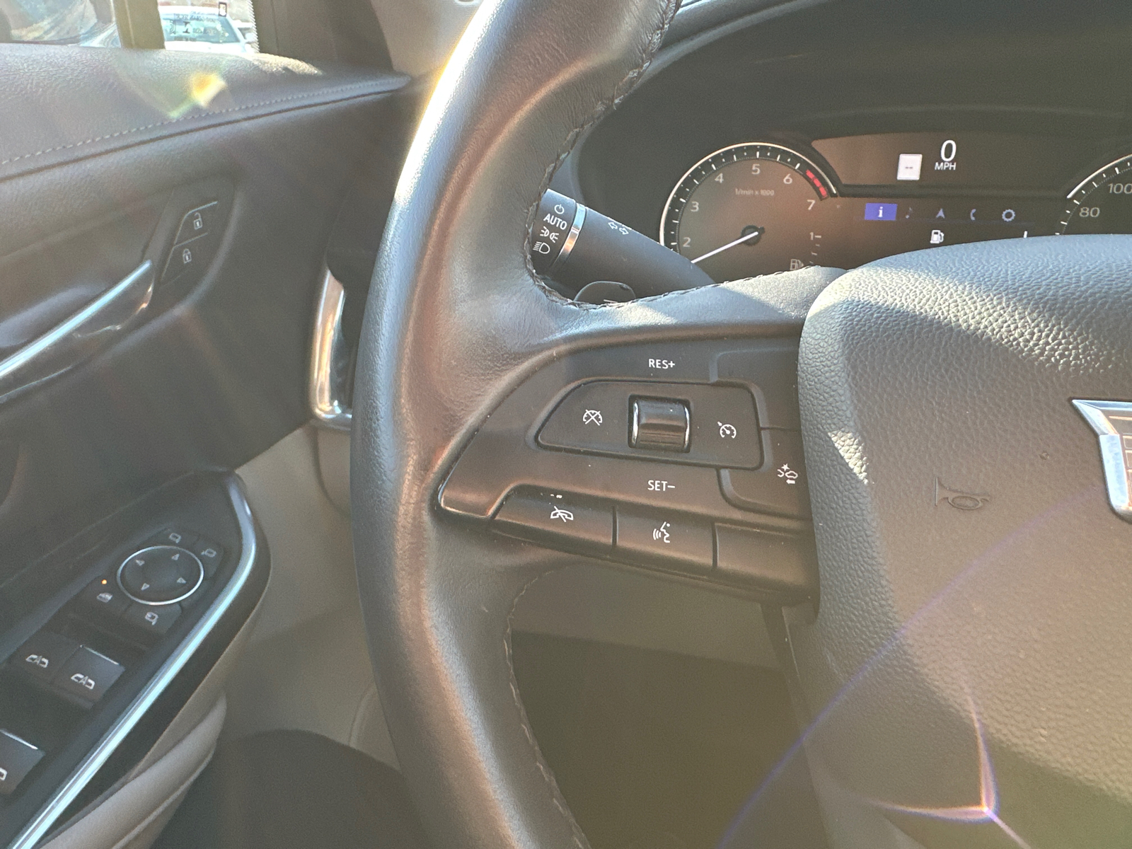 2019 Cadillac XT4 Premium Luxury FWD 10