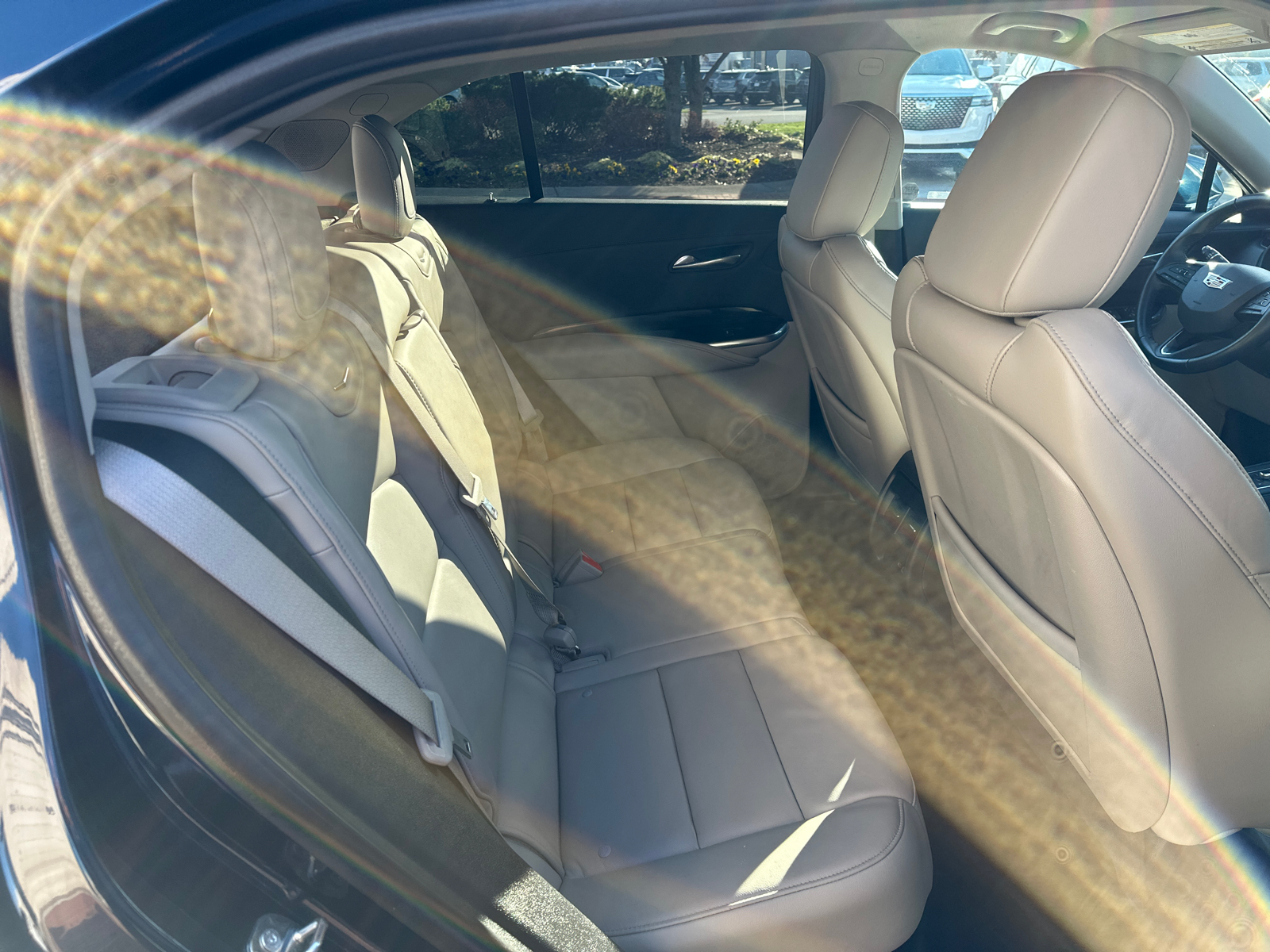 2019 Cadillac XT4 Premium Luxury FWD 23