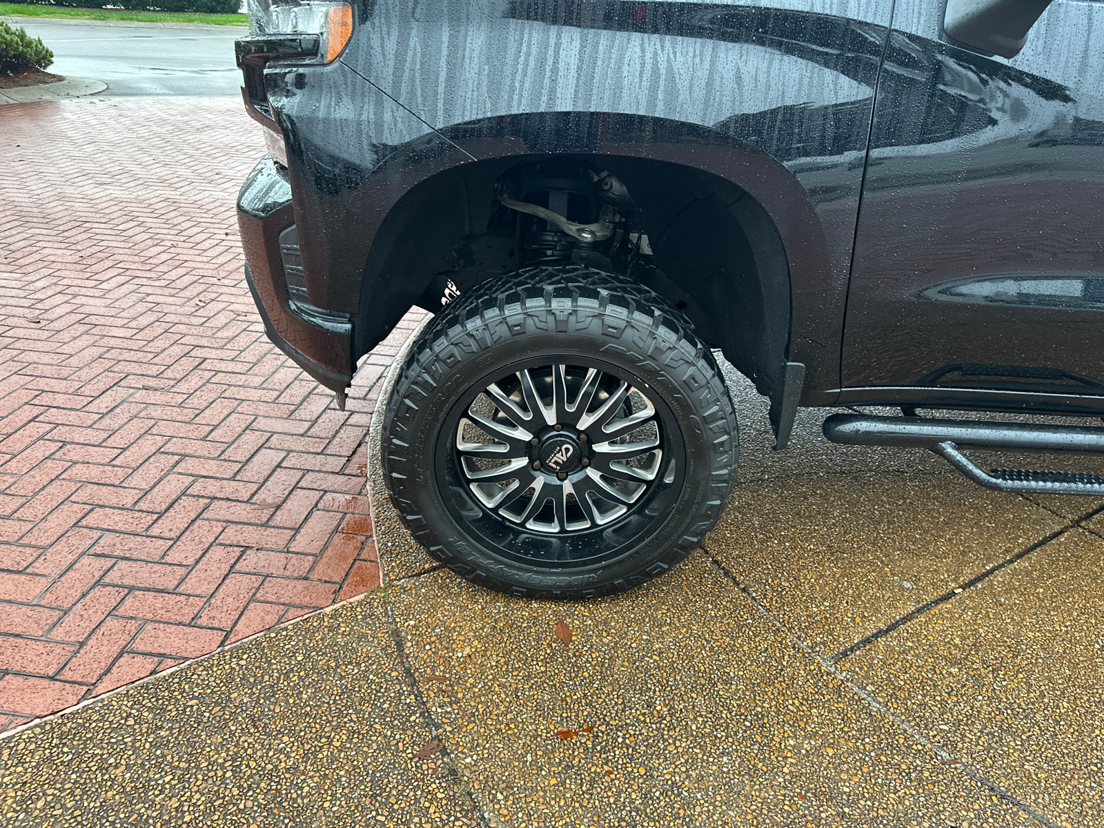 2019 Chevrolet Silverado 1500 RST 4WD 147WB 22