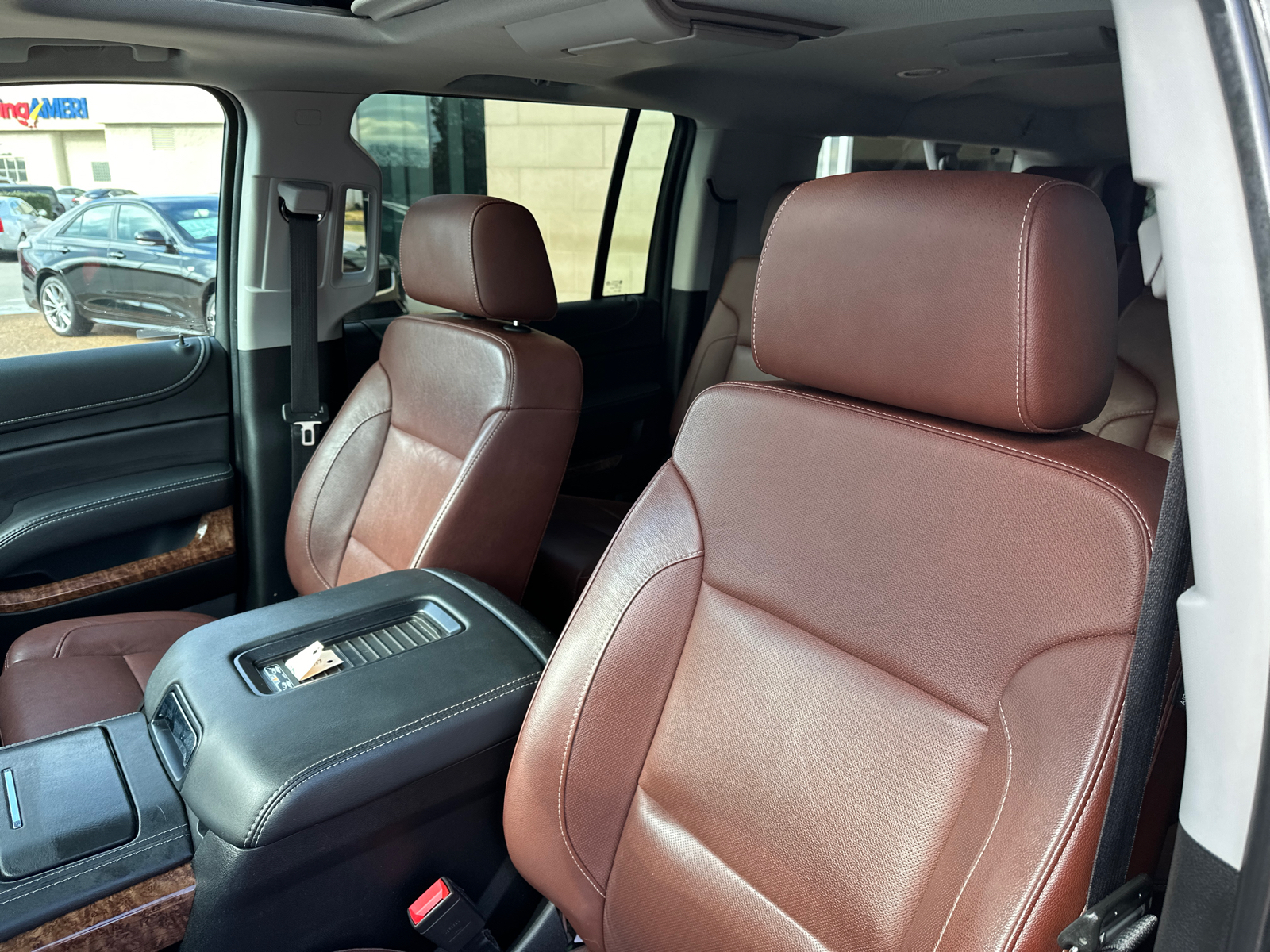 2019 Chevrolet Suburban 1500 Premier 4WD 19