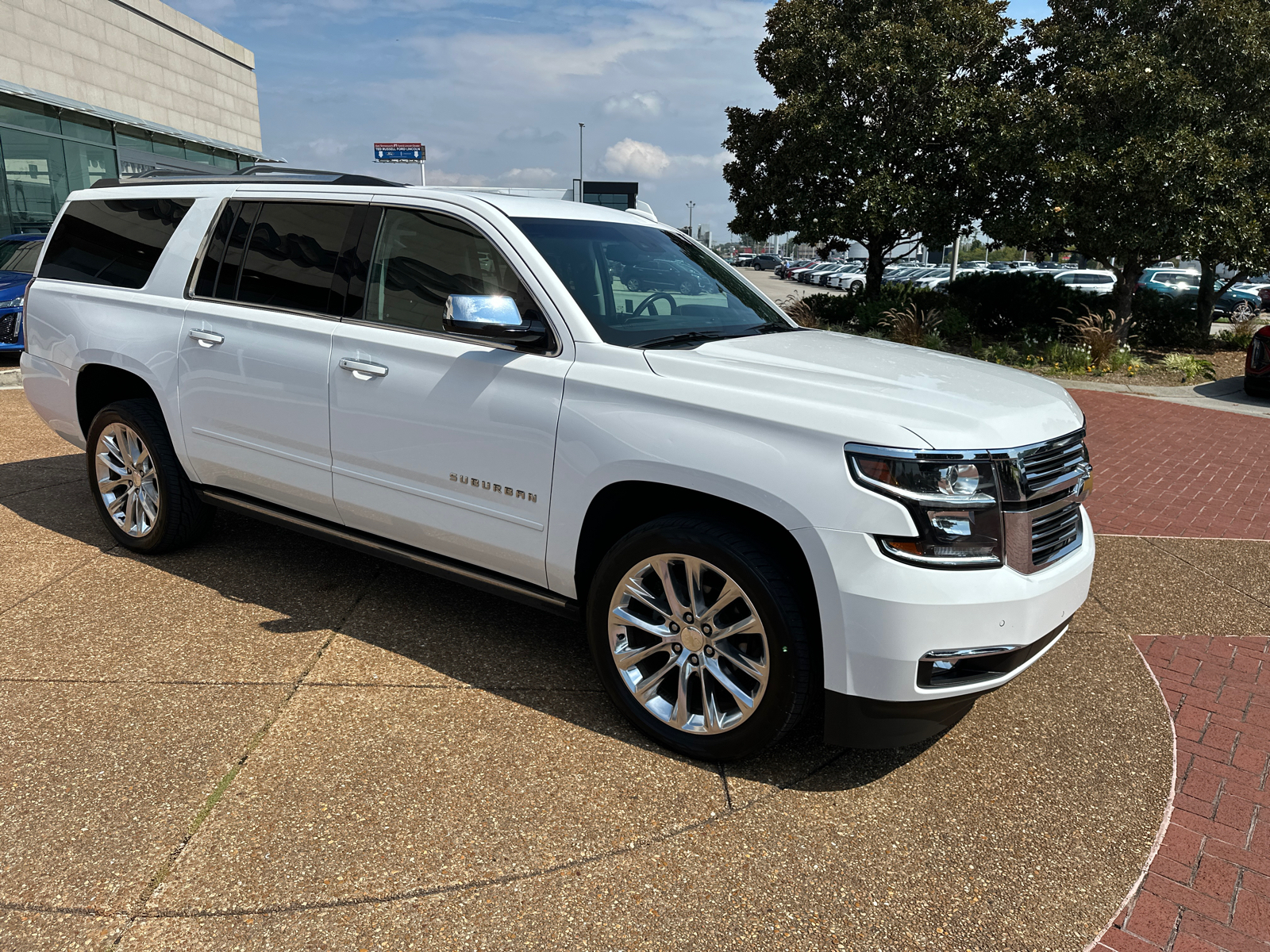 2019 Chevrolet Suburban 1500 Premier 4WD 3