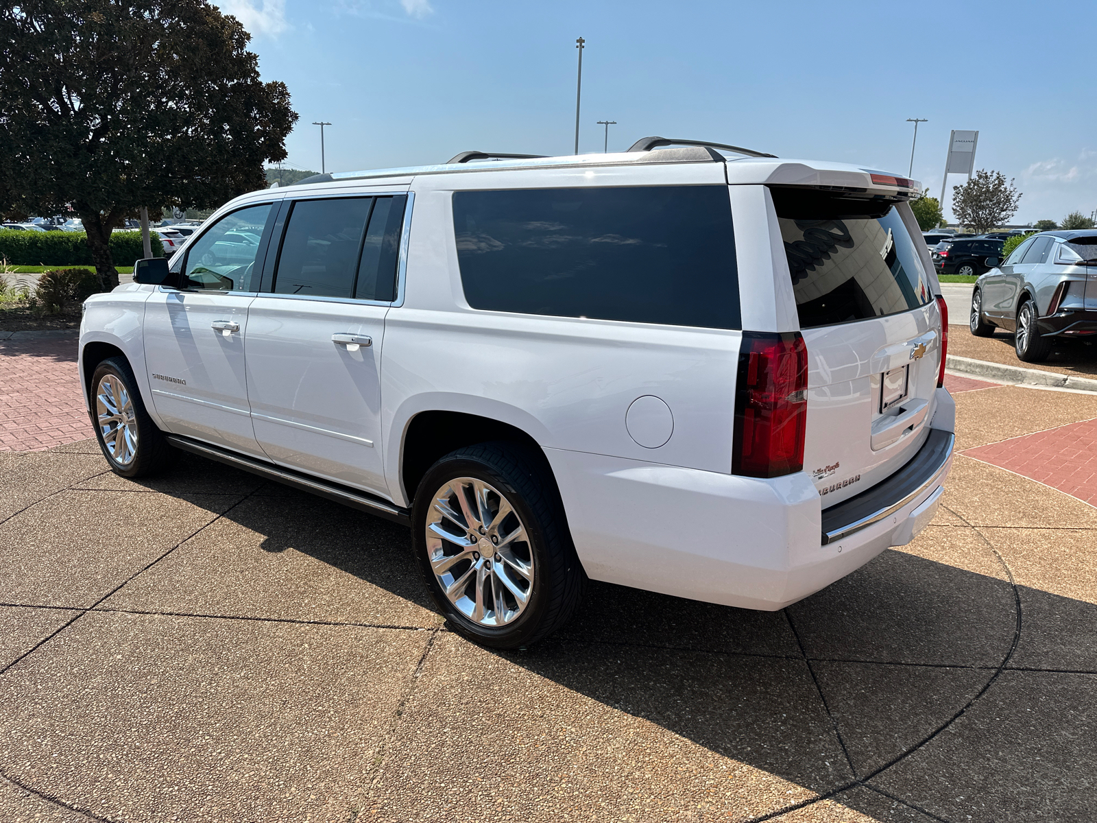 2019 Chevrolet Suburban 1500 Premier 4WD 6