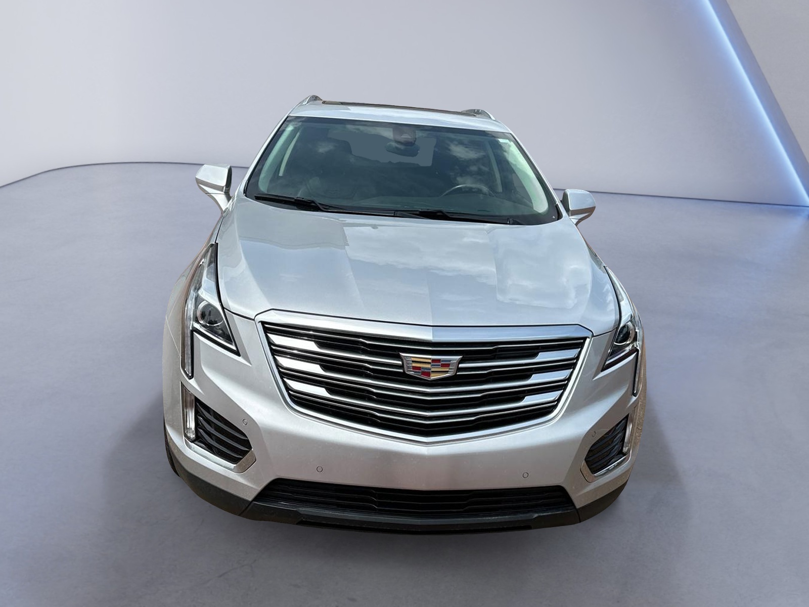 2019 Cadillac XT5 Luxury AWD 2