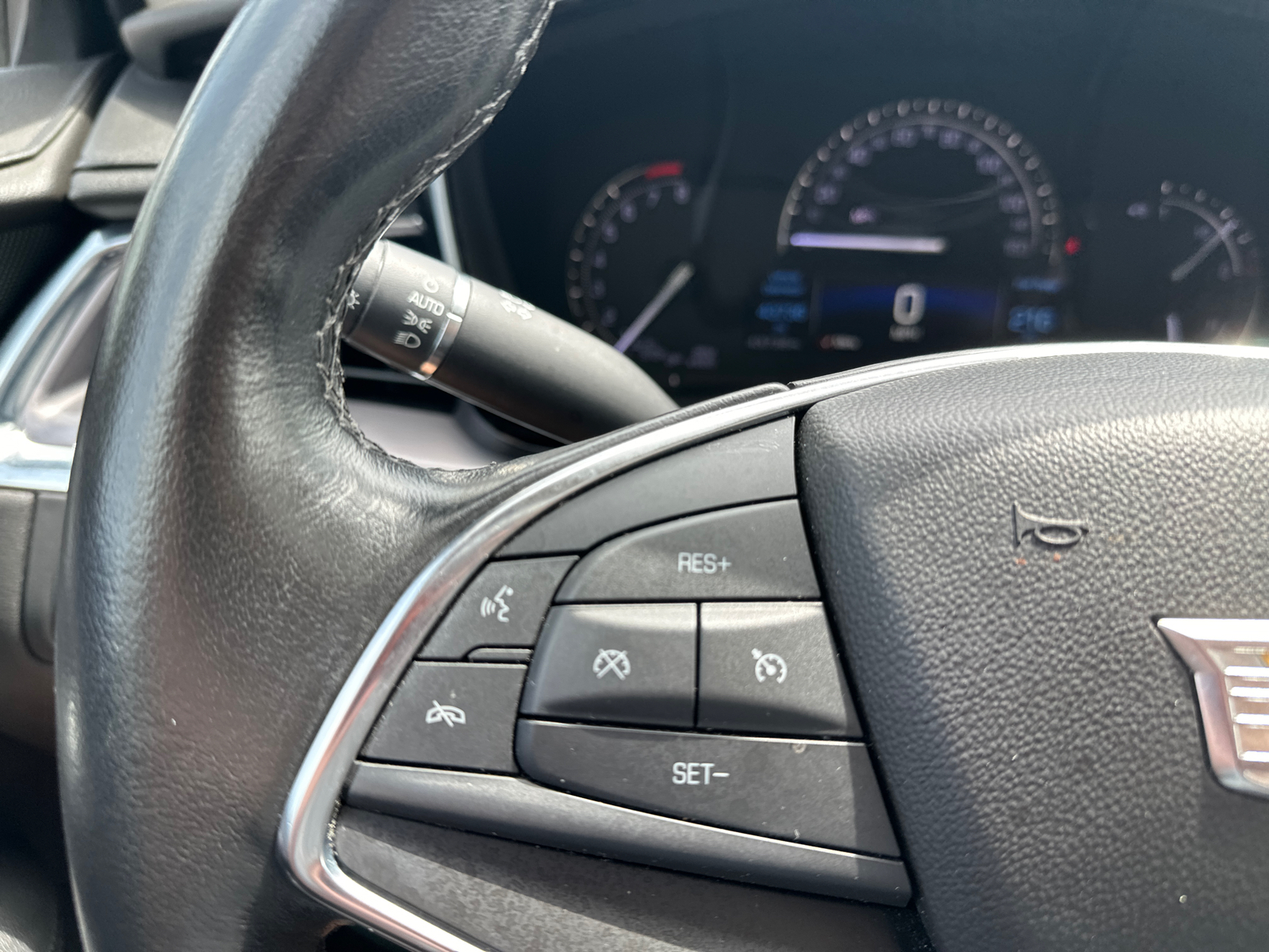 2019 Cadillac XT5 Luxury AWD 9