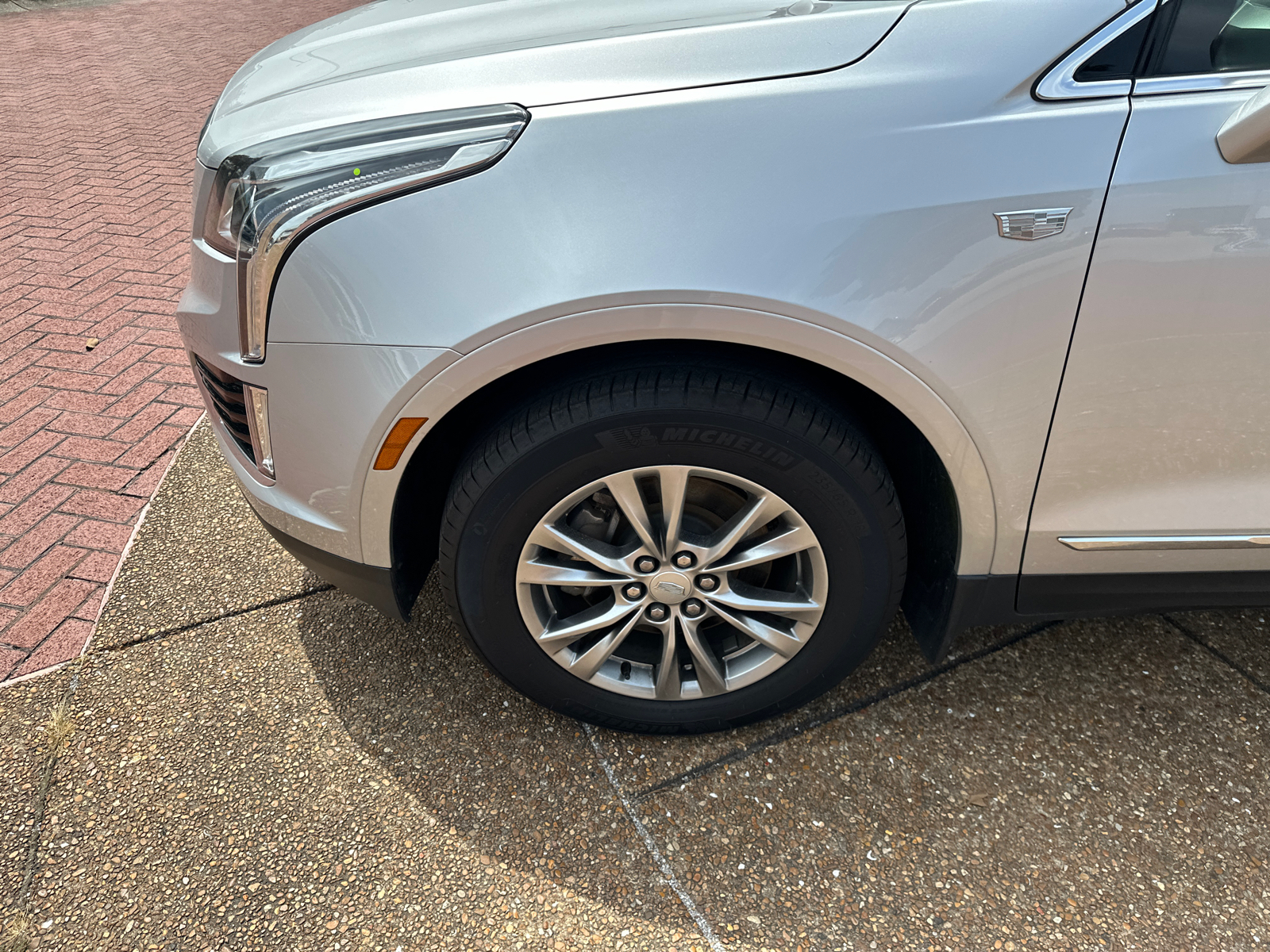 2019 Cadillac XT5 Luxury AWD 28