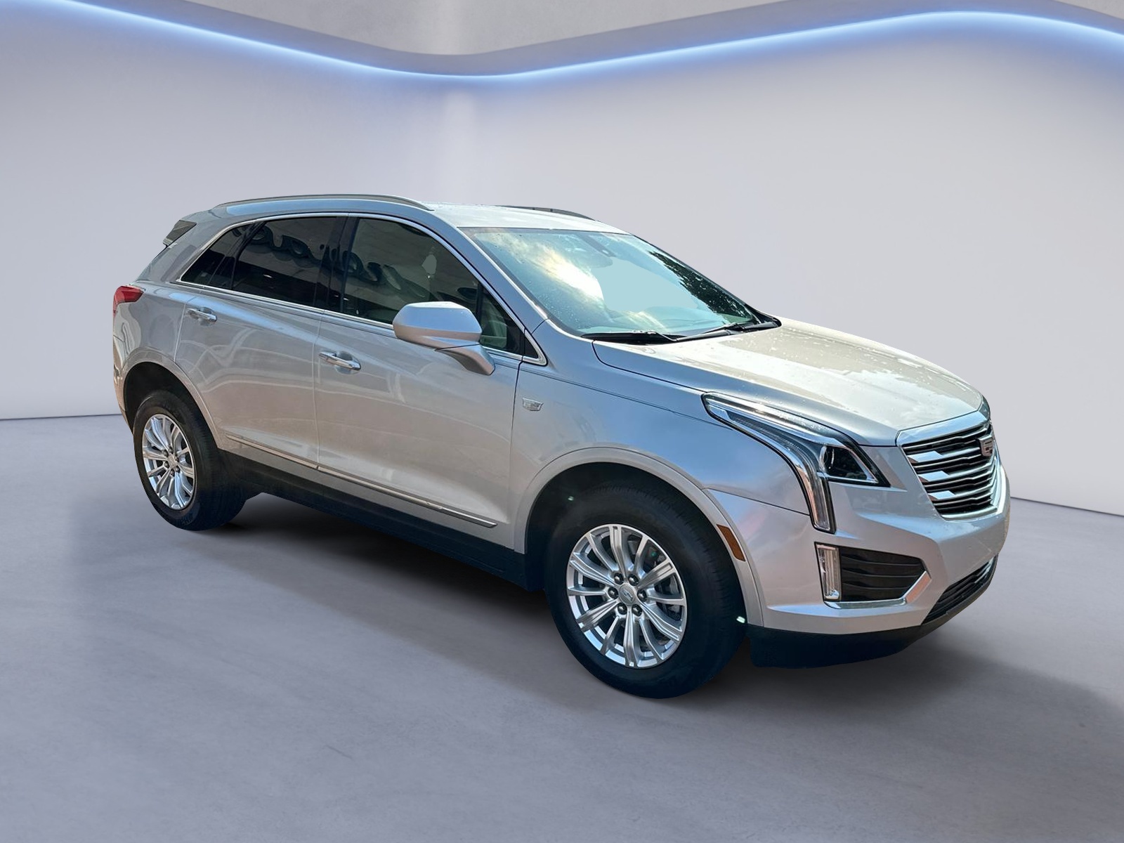 2019 Cadillac XT5 FWD 3