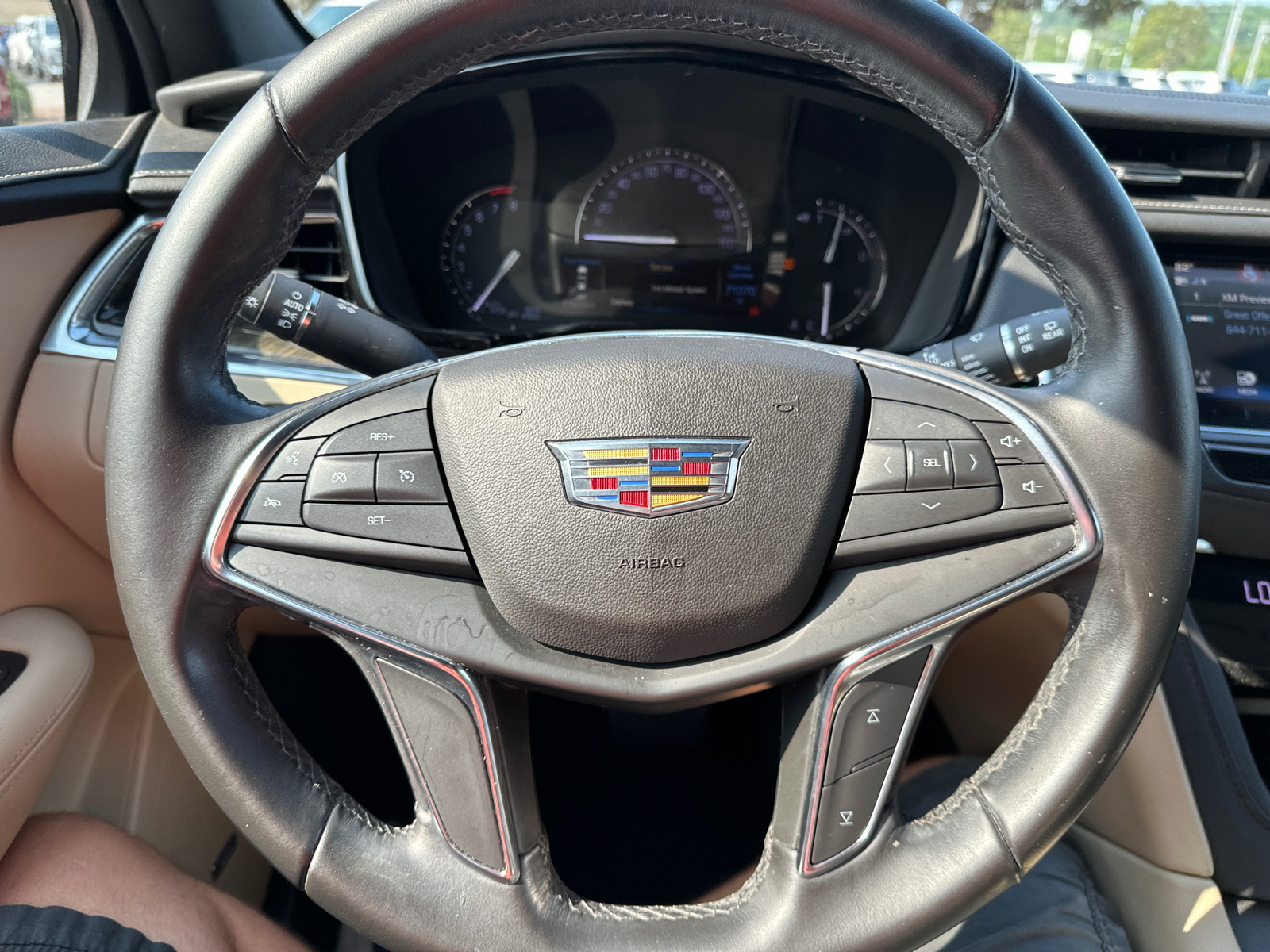 2019 Cadillac XT5 FWD 8