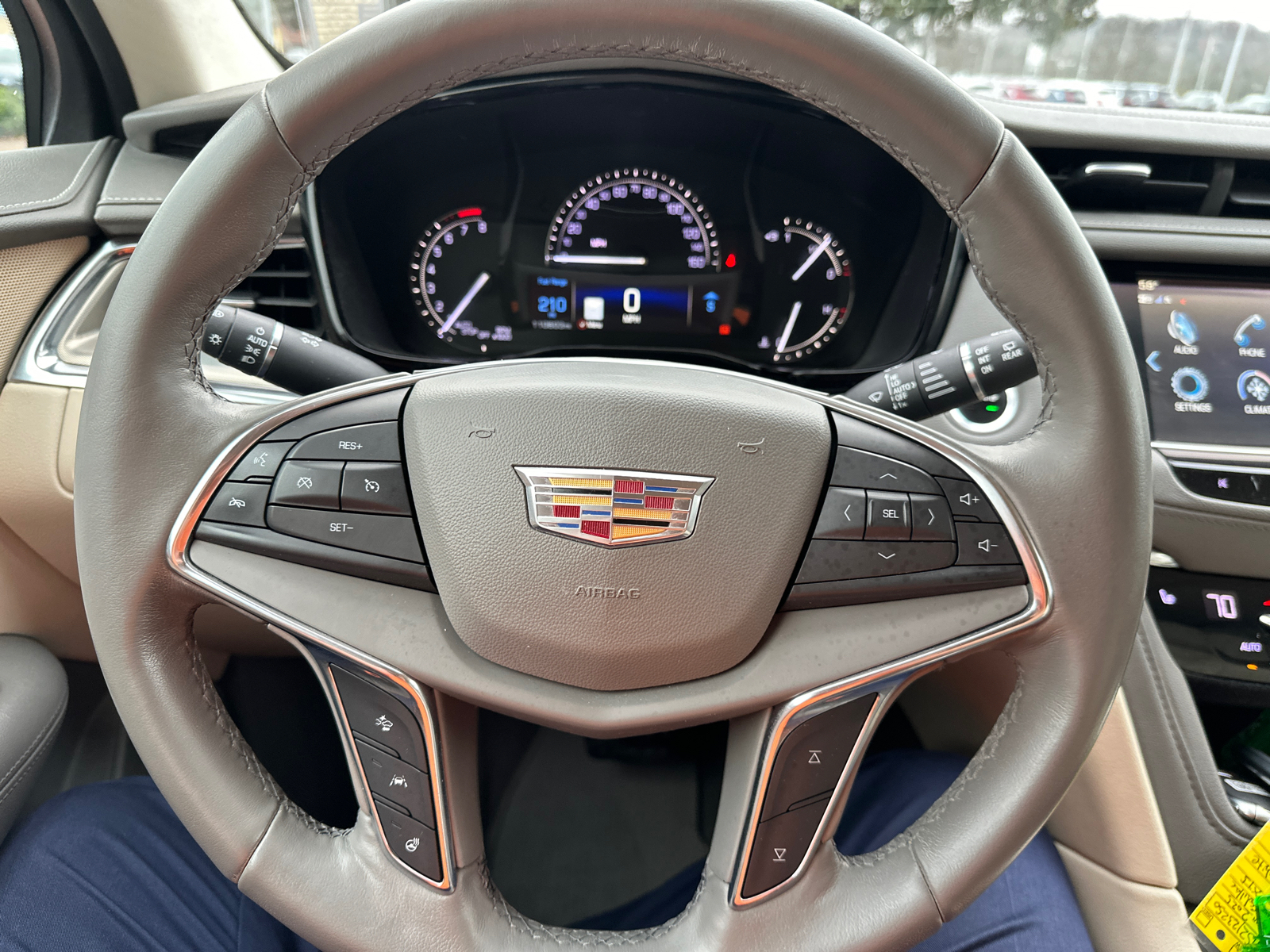 2019 Cadillac XT5 Luxury FWD 8