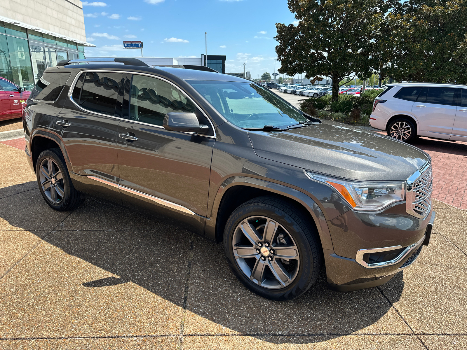 2019 GMC Acadia Denali AWD 3