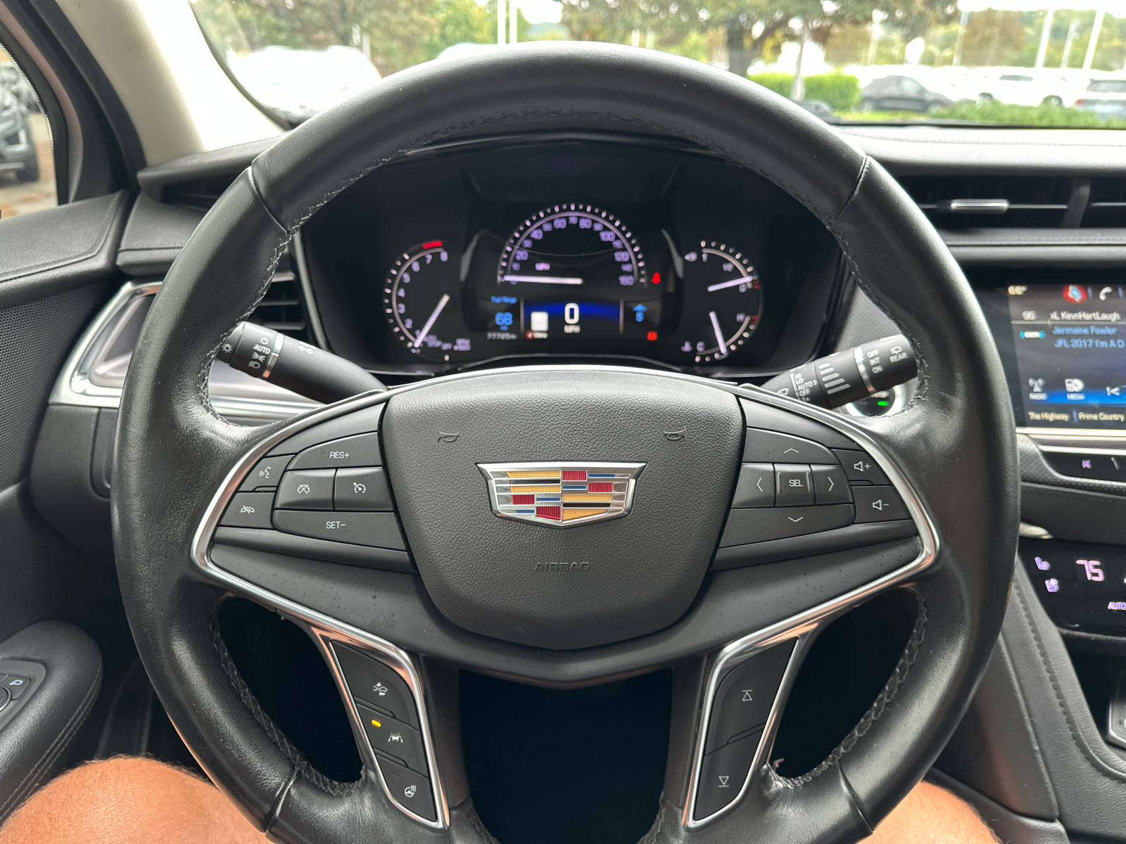 2019 Cadillac XT5 Premium Luxury FWD 8