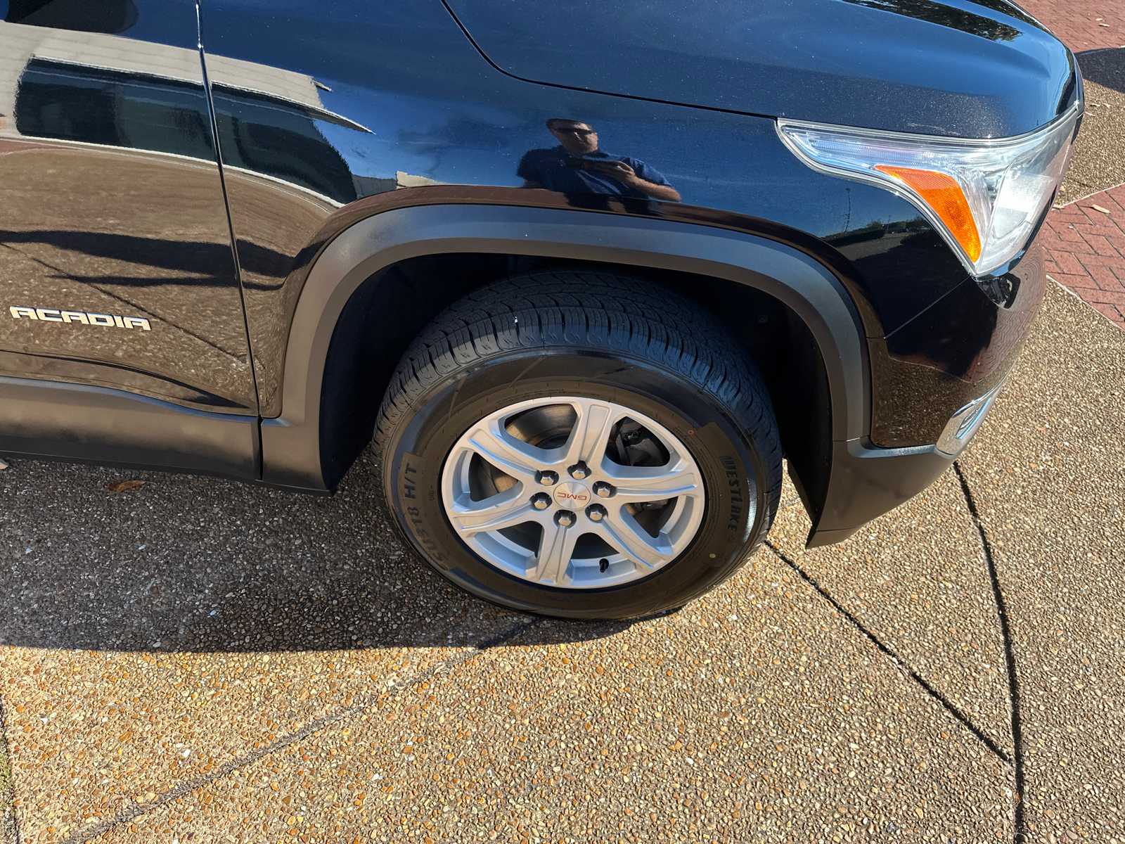 2019 GMC Acadia SLE w/SLE-1 AWD 25