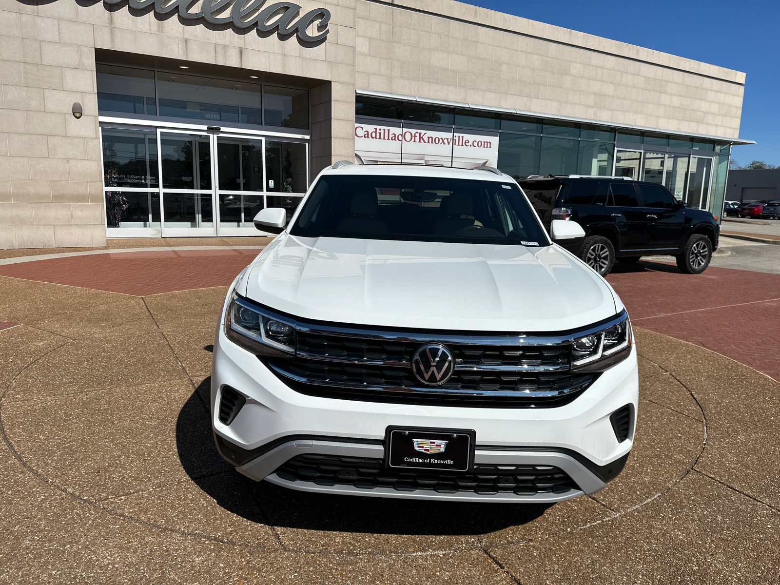 2020 Volkswagen Atlas SE w/Tech 4MOTION Cross Spor 2