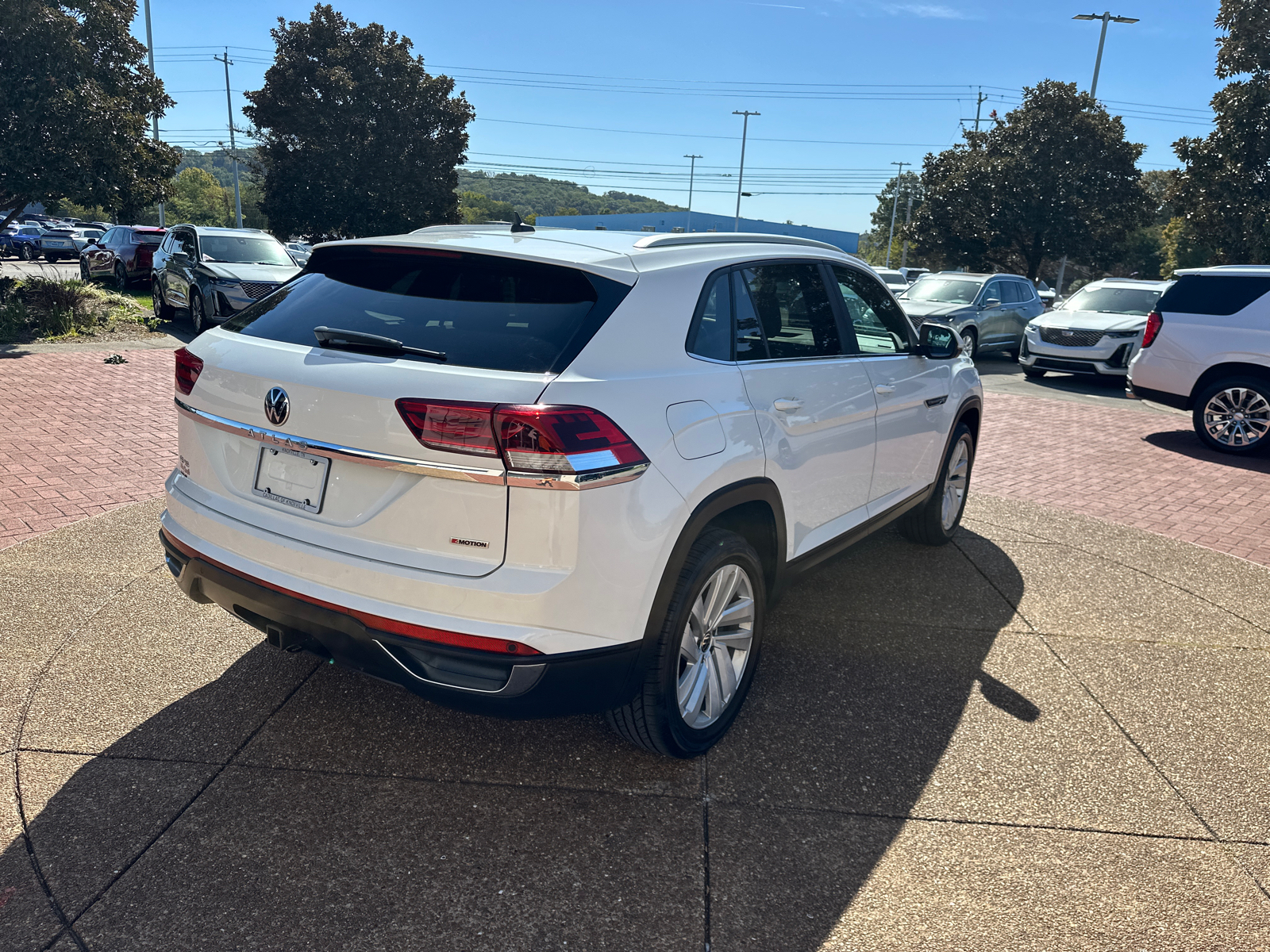 2020 Volkswagen Atlas SE w/Tech 4MOTION Cross Spor 4