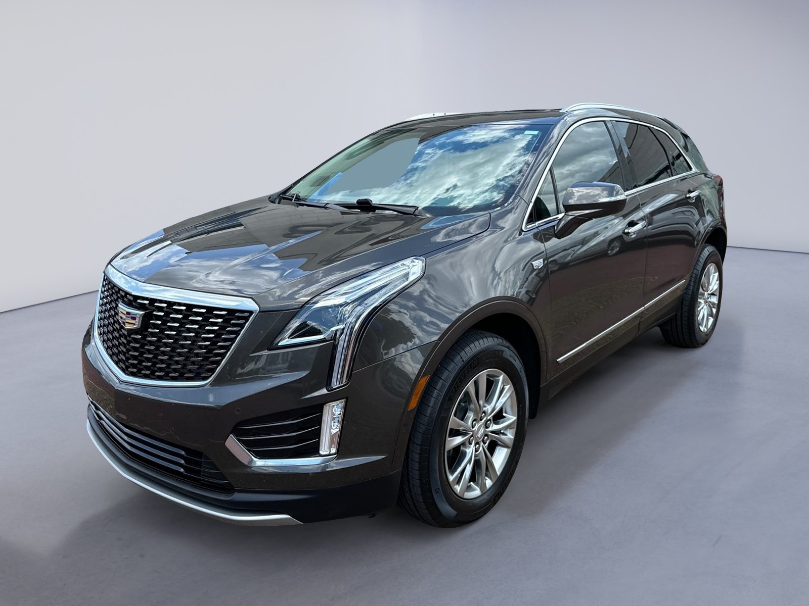 2020 Cadillac XT5 Premium Luxury FWD 1