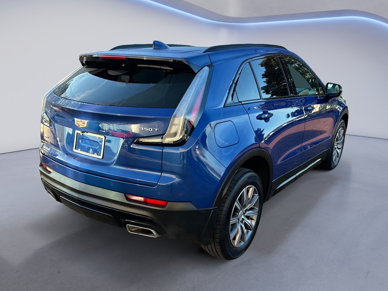 2021 Cadillac XT4 Sport AWD 4