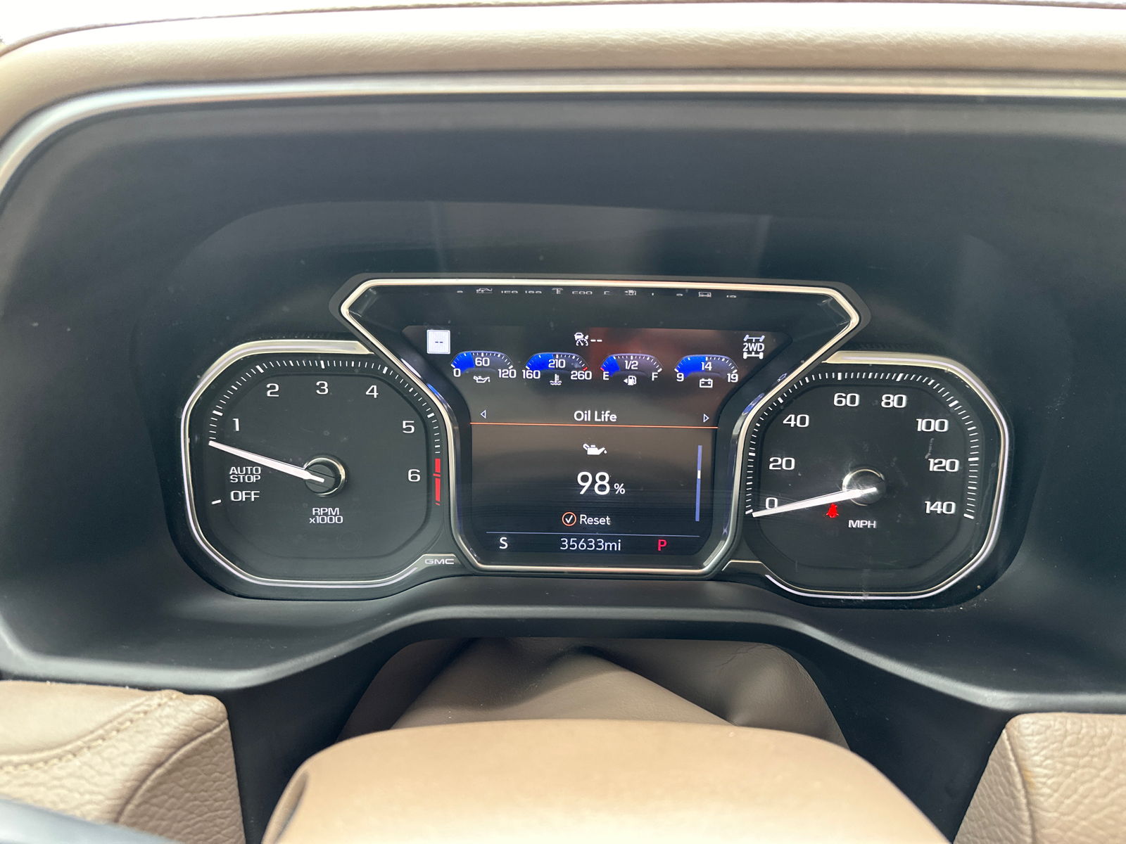 2021 GMC Yukon Denali 4WD 11