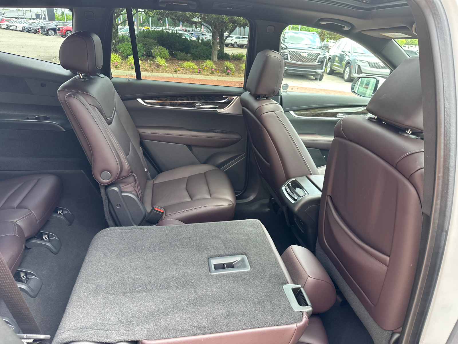 2021 Cadillac XT6 Premium Luxury AWD 25