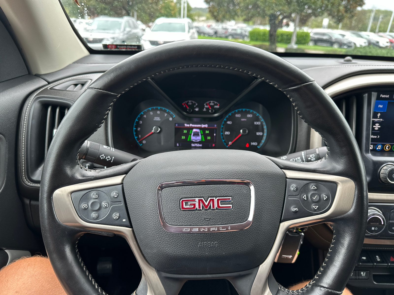 2022 GMC Canyon Denali 4WD 128WB 8