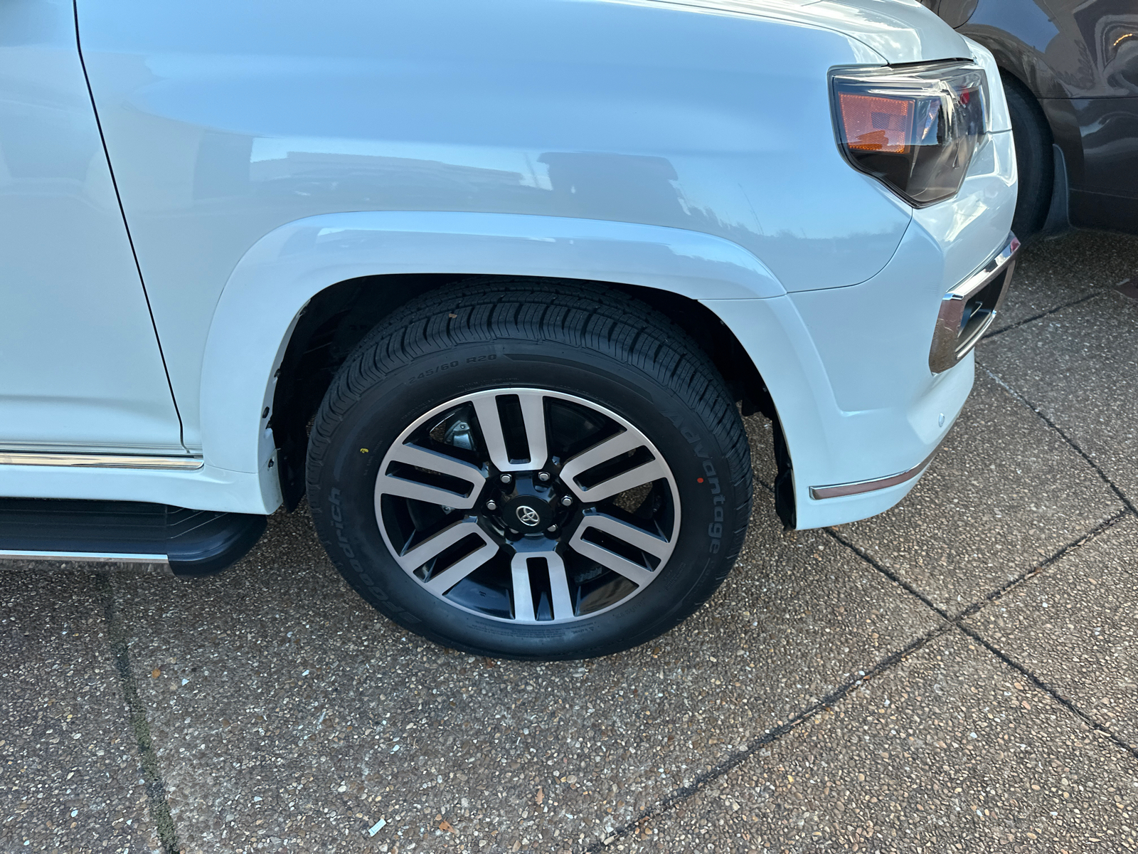 2022 Toyota 4Runner Limited 4WD 30