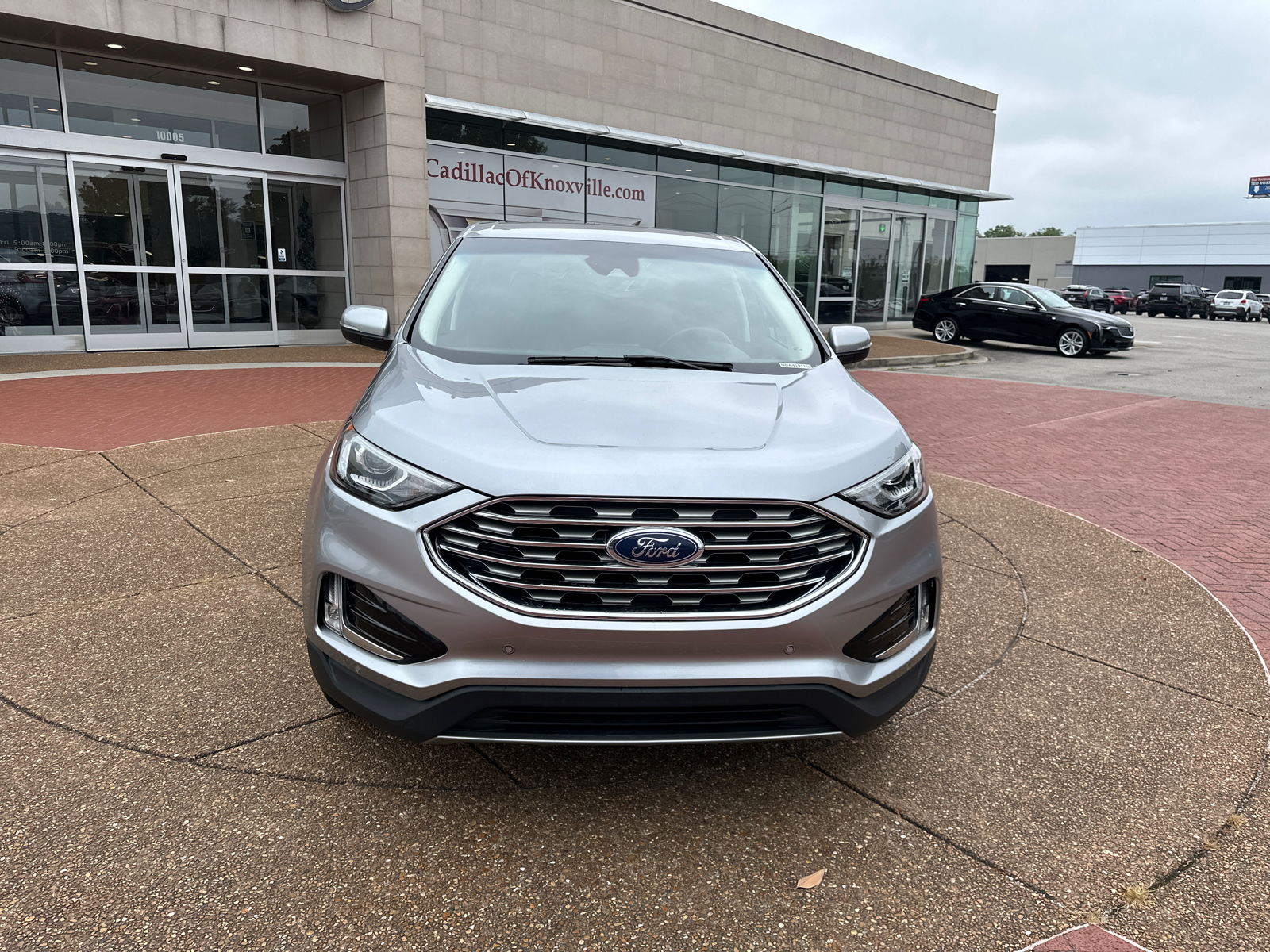 2022 Ford Edge Titanium AWD 2