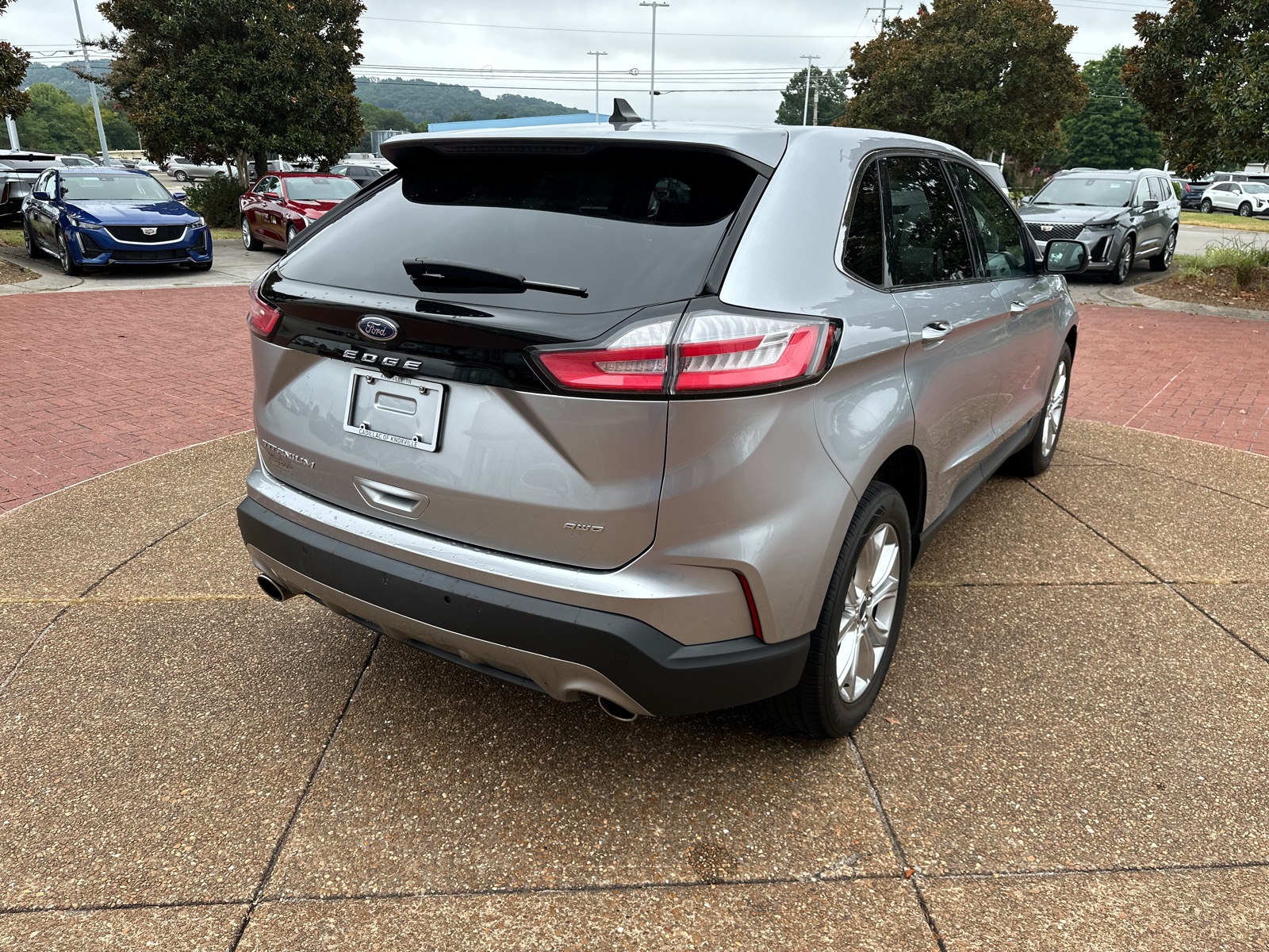 2022 Ford Edge Titanium AWD 4