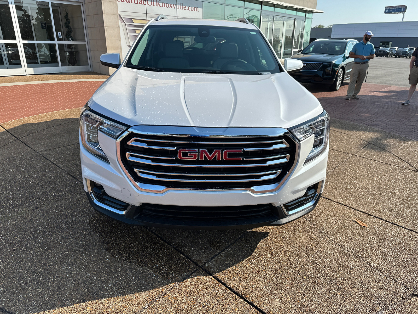 2022 GMC Terrain SLT FWD 2