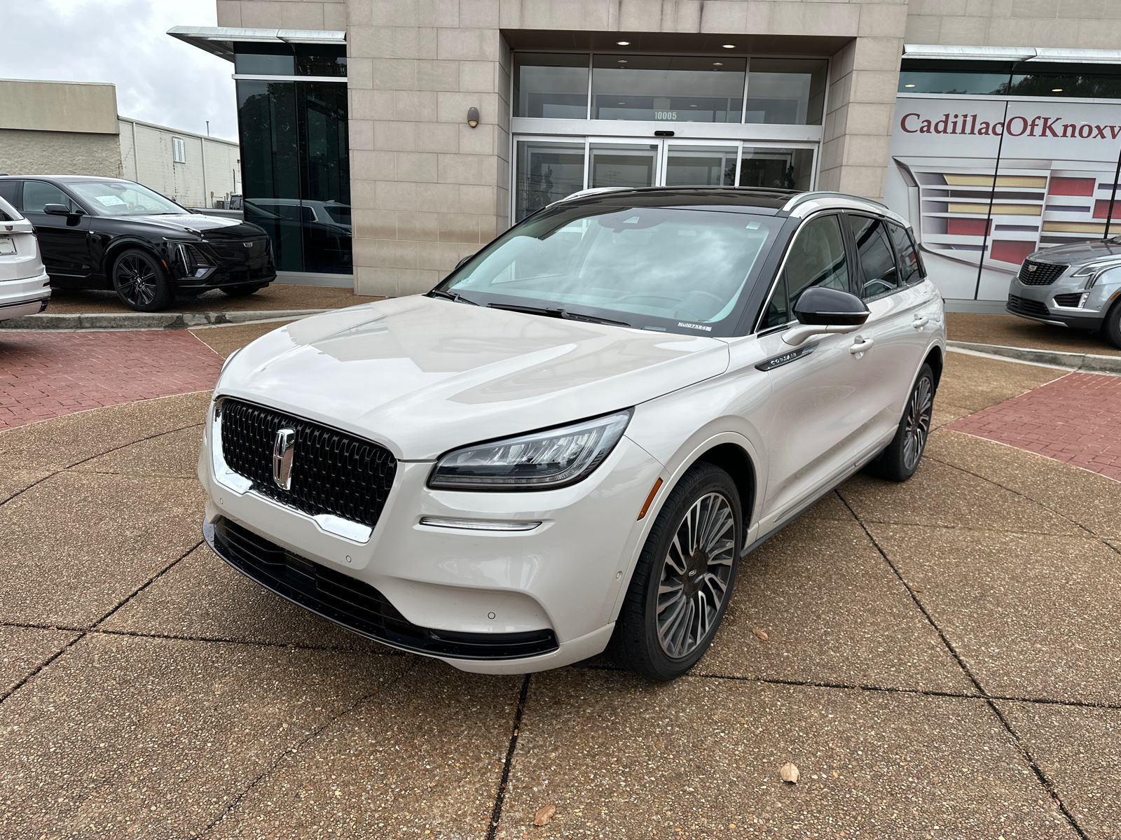 2022 Lincoln Corsair Reserve AWD 1