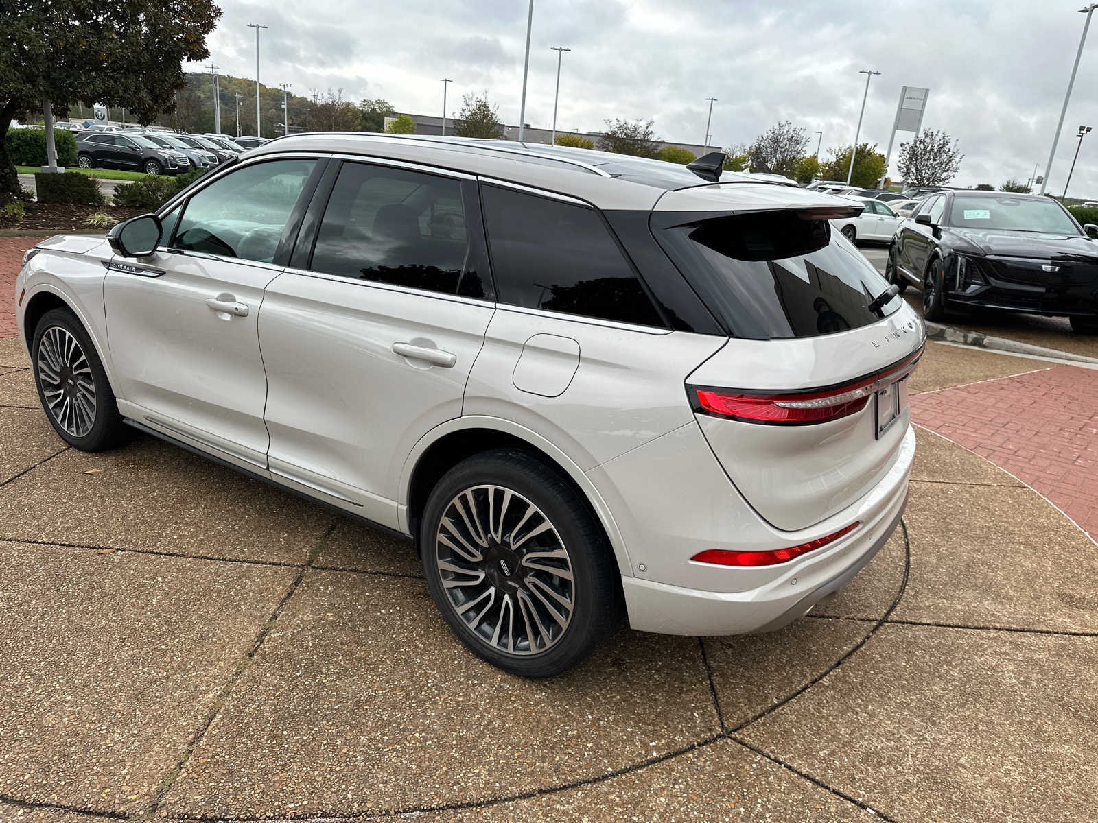 2022 Lincoln Corsair Reserve AWD 6