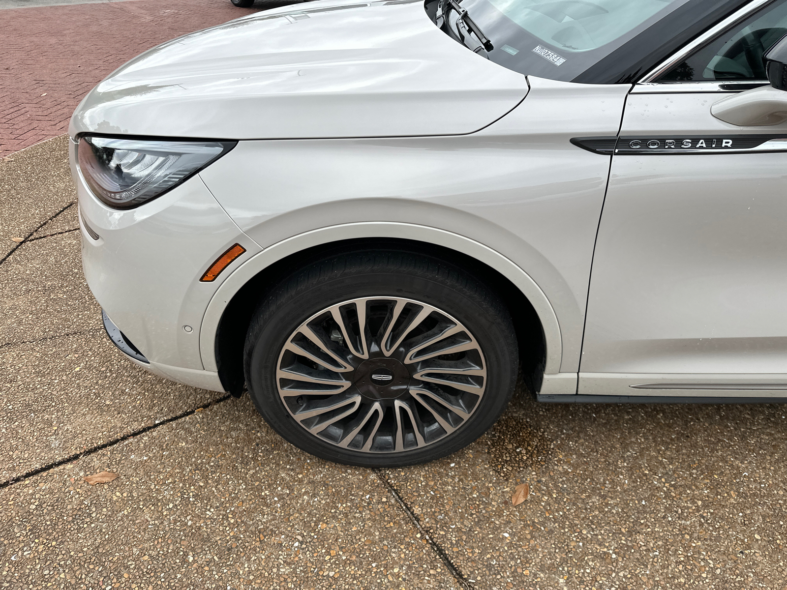 2022 Lincoln Corsair Reserve AWD 25