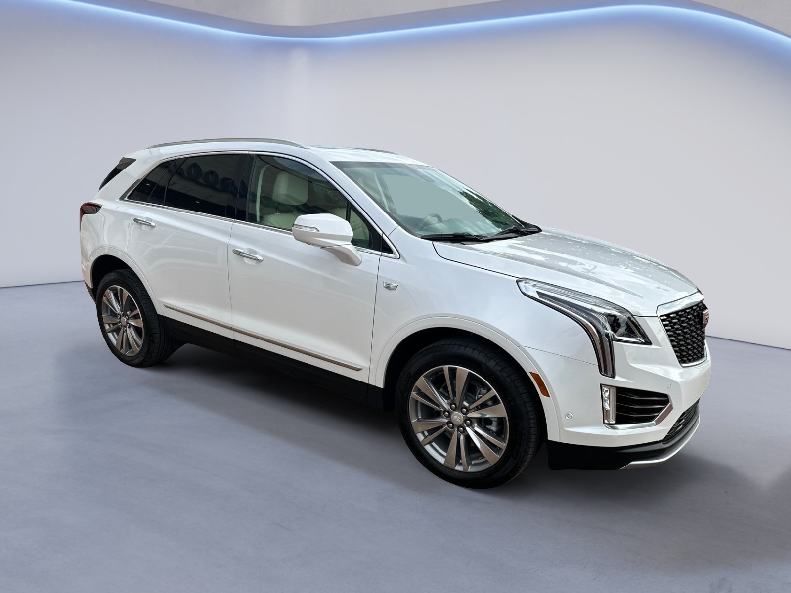 2022 Cadillac XT5 Premium Luxury FWD 3