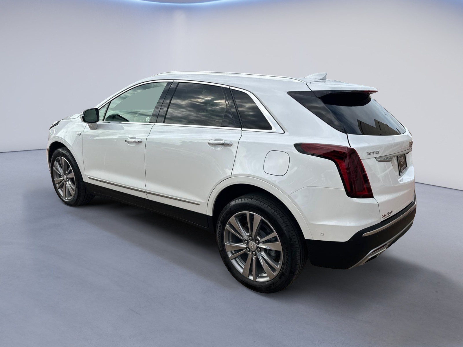 2022 Cadillac XT5 Premium Luxury FWD 6