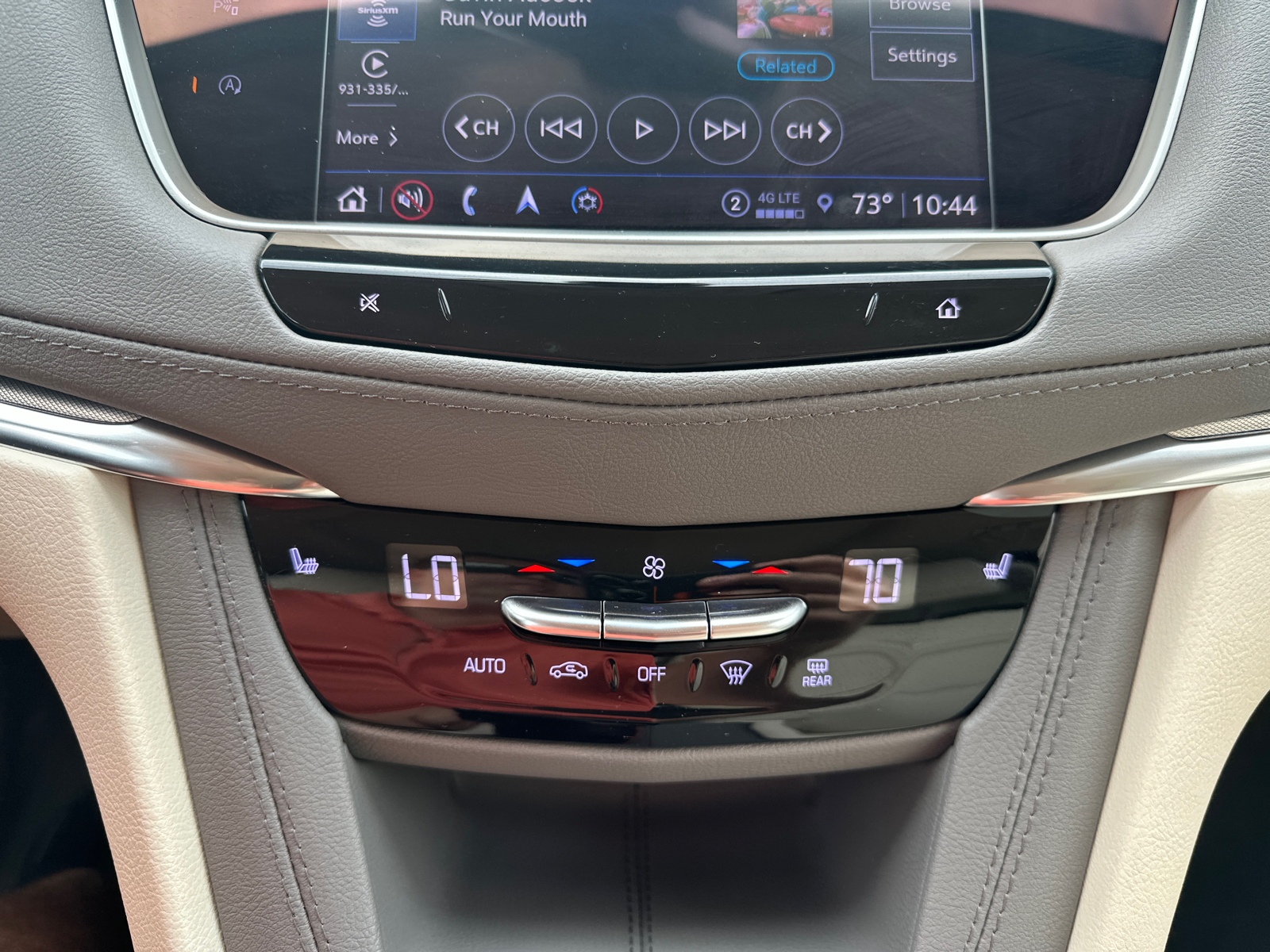 2022 Cadillac XT5 Premium Luxury FWD 16