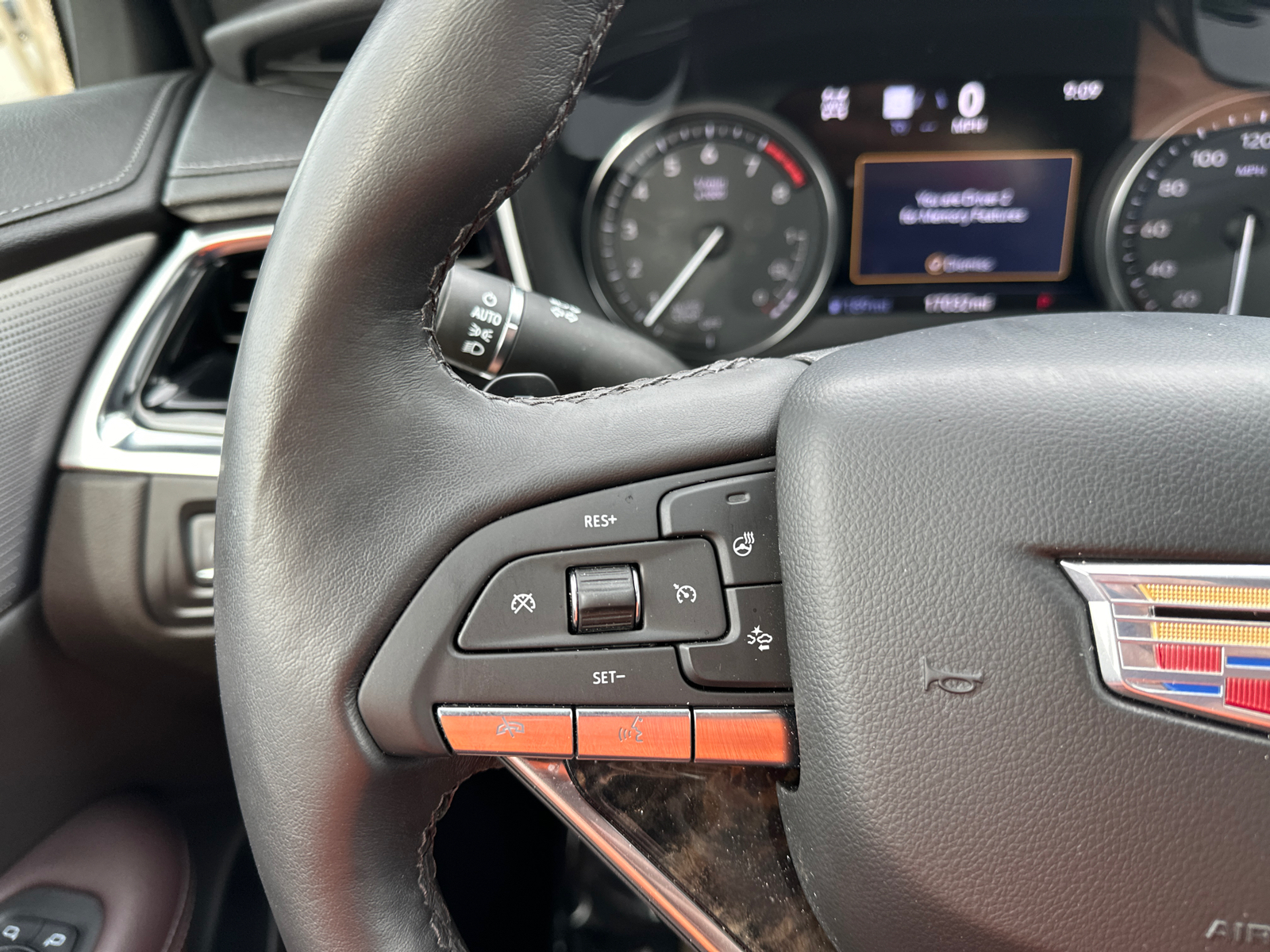2022 Cadillac XT6 Premium Luxury AWD 9