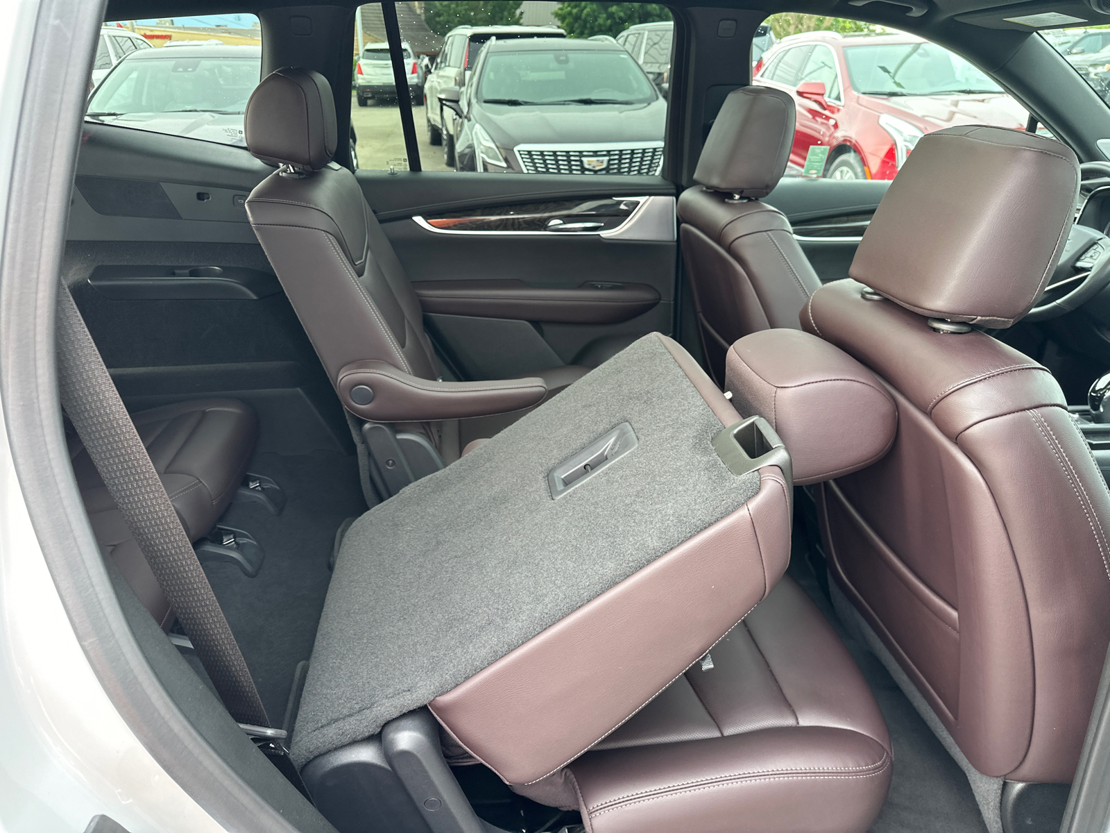 2022 Cadillac XT6 Premium Luxury AWD 24