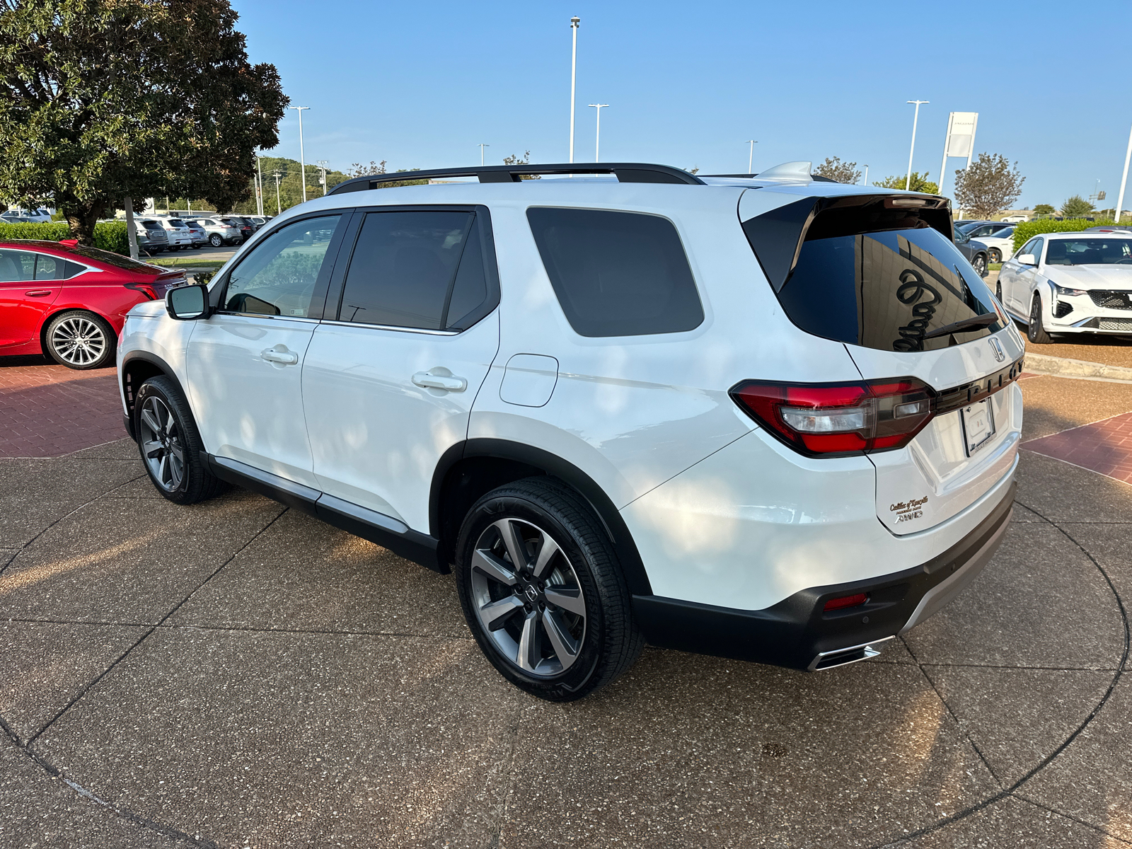 2023 Honda Pilot Elite AWD 6