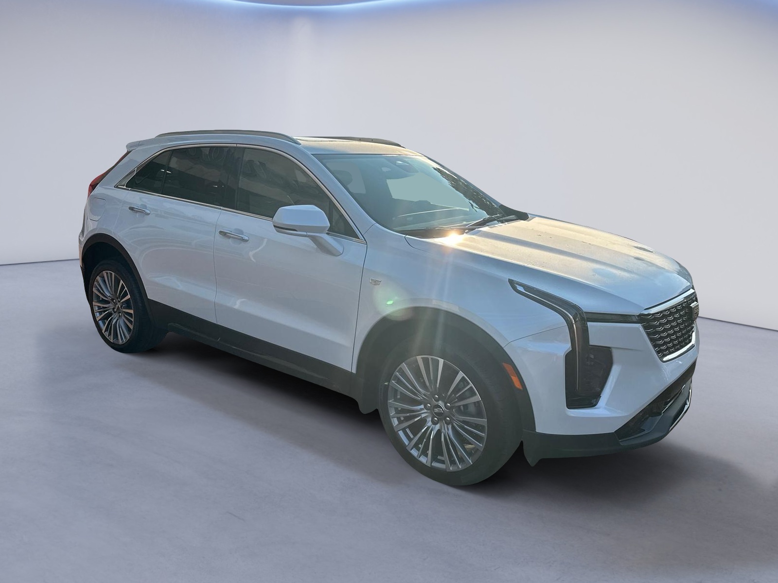 2024 Cadillac XT4 Premium Luxury FWD 3