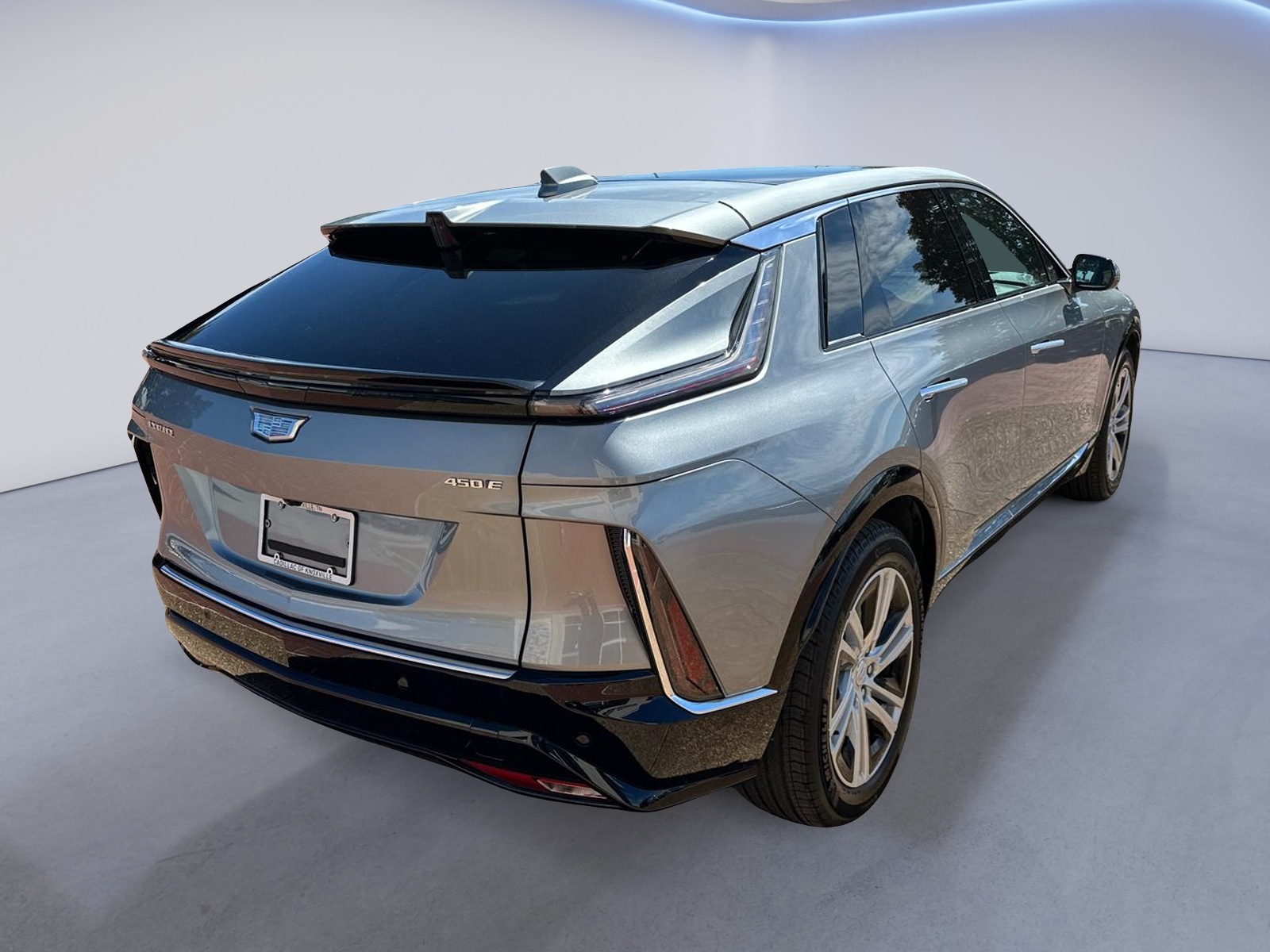 2024 Cadillac Lyriq Tech w/1SA 4