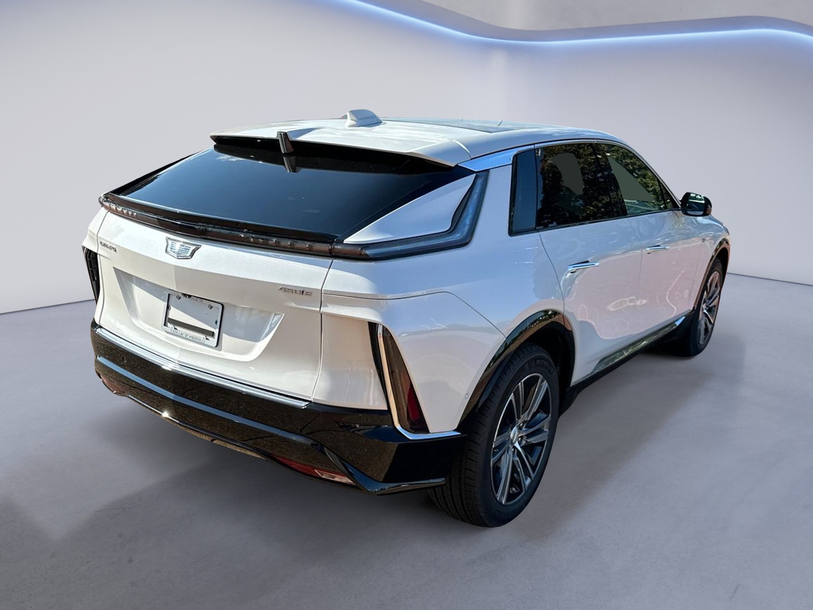 2024 Cadillac Lyriq Luxury w/1SC 4