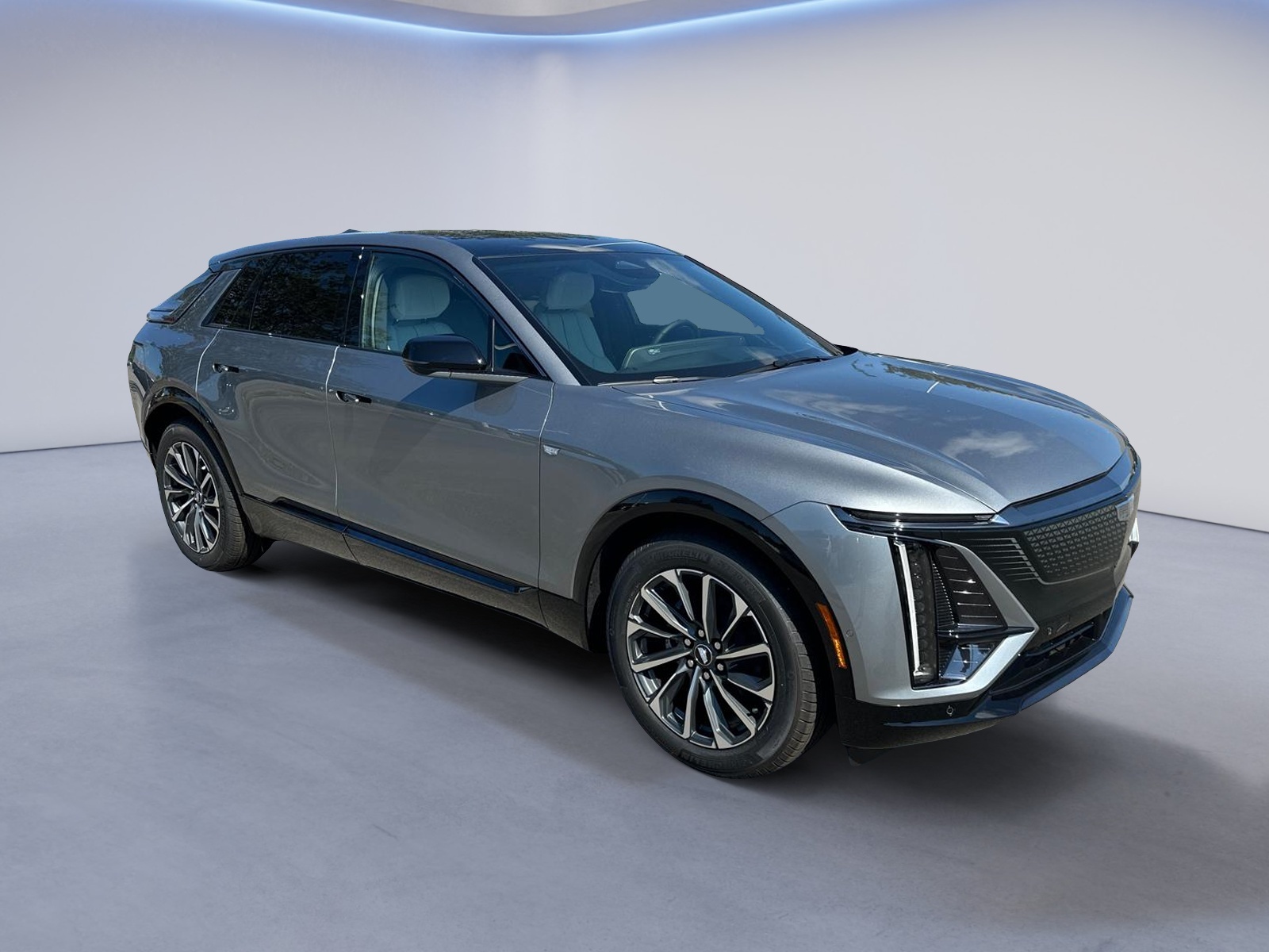 2024 Cadillac Lyriq Sport w/1SF 3