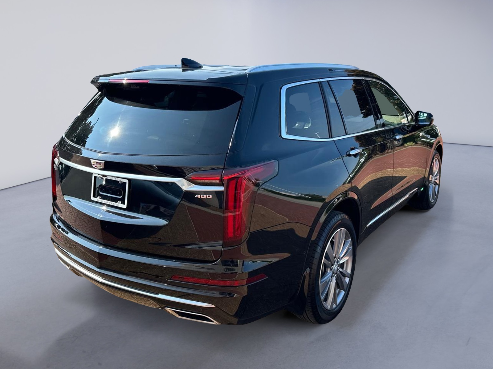 2024 Cadillac XT6 Premium Luxury FWD 4