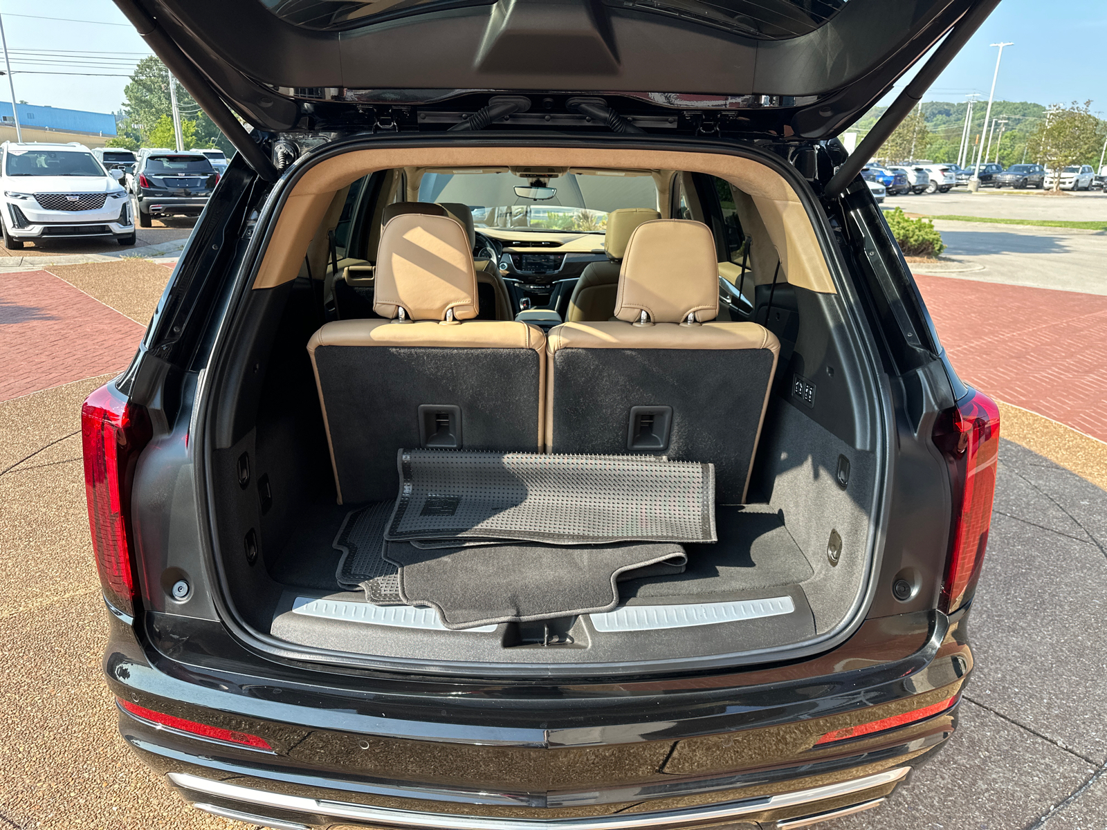 2024 Cadillac XT6 Premium Luxury FWD 26