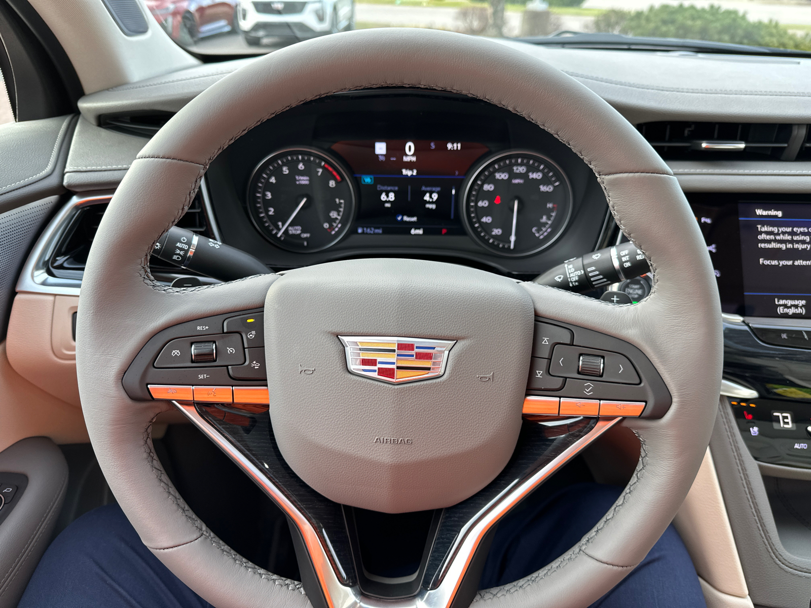 2024 Cadillac XT6 Premium Luxury FWD 8