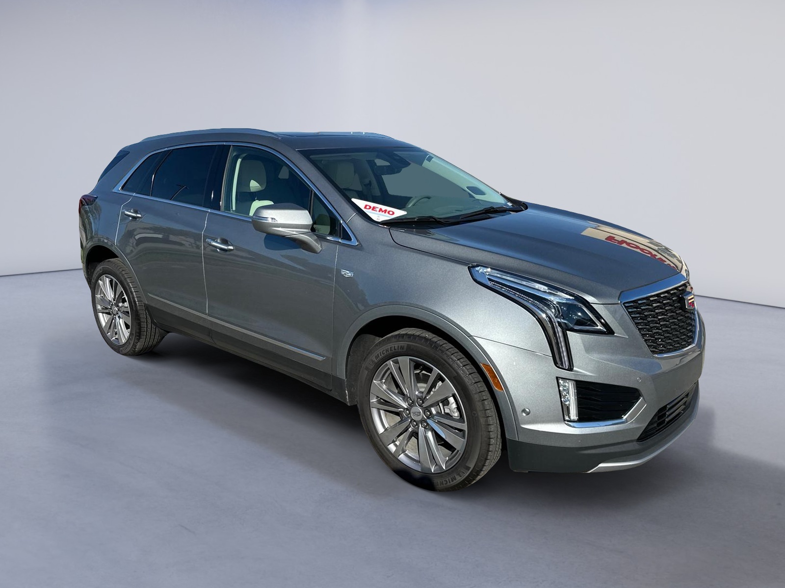 2024 Cadillac XT5 Premium Luxury FWD 3