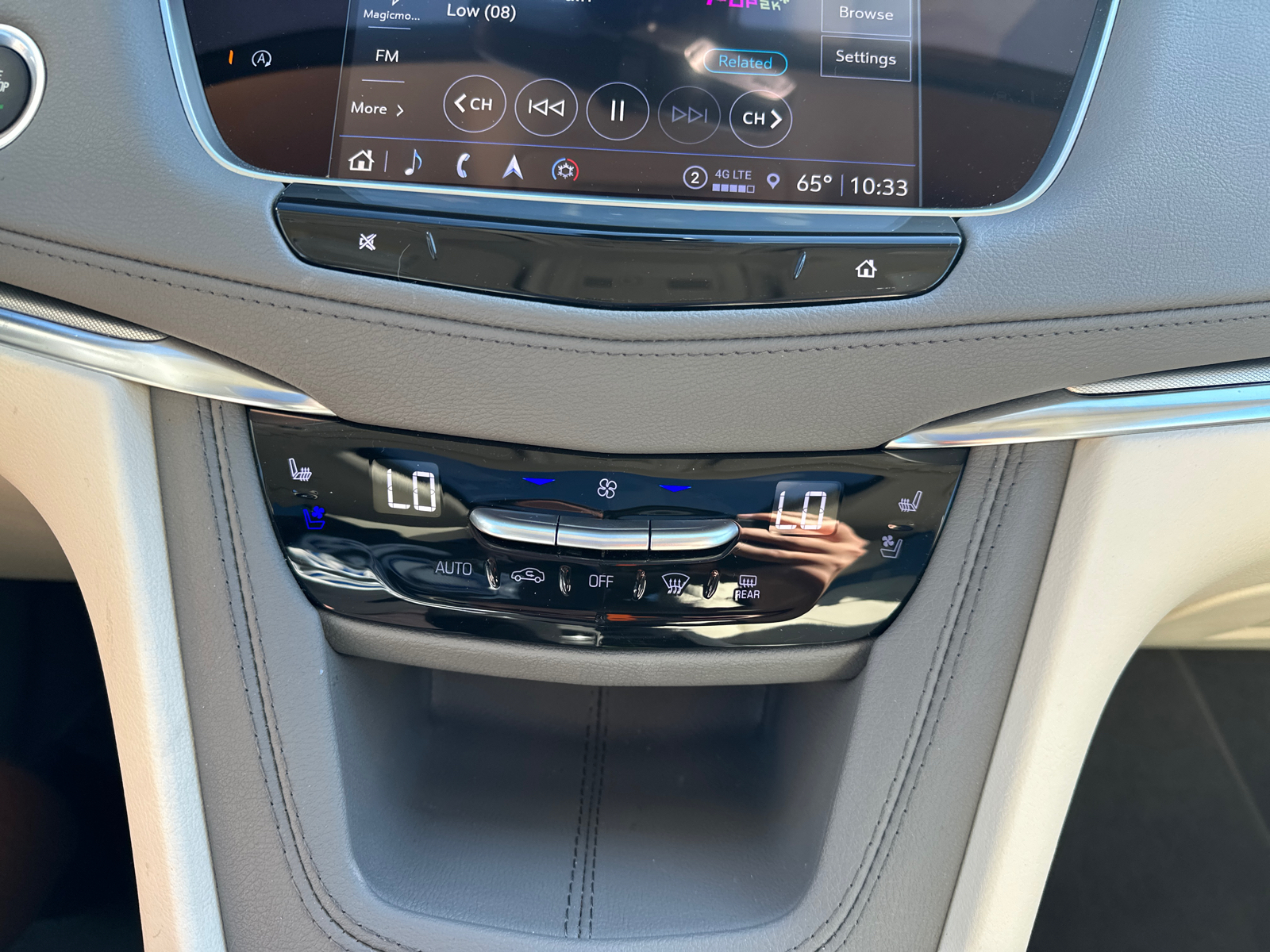 2024 Cadillac XT5 Premium Luxury FWD 16