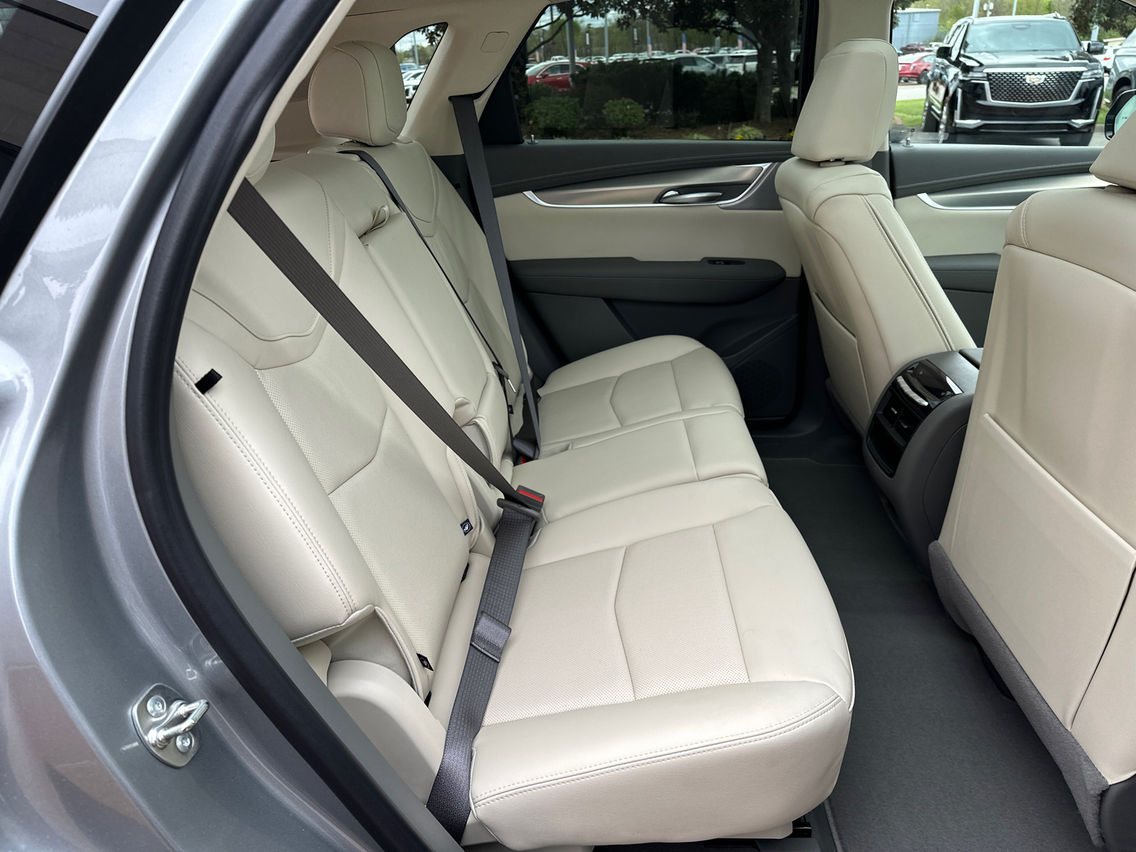 2024 Cadillac XT5 Premium Luxury FWD 25